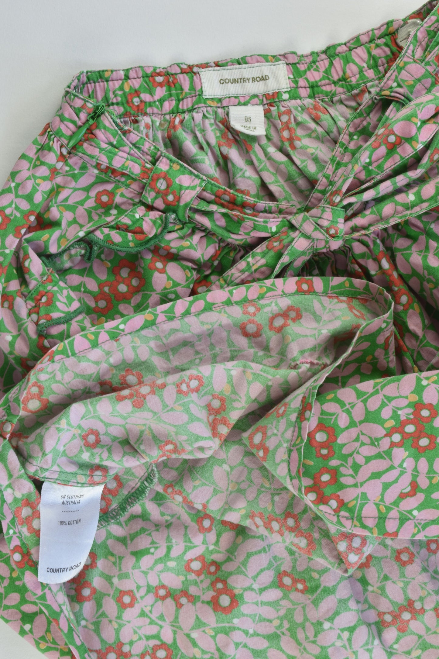 Country Road Size 5 Floral Skirt
