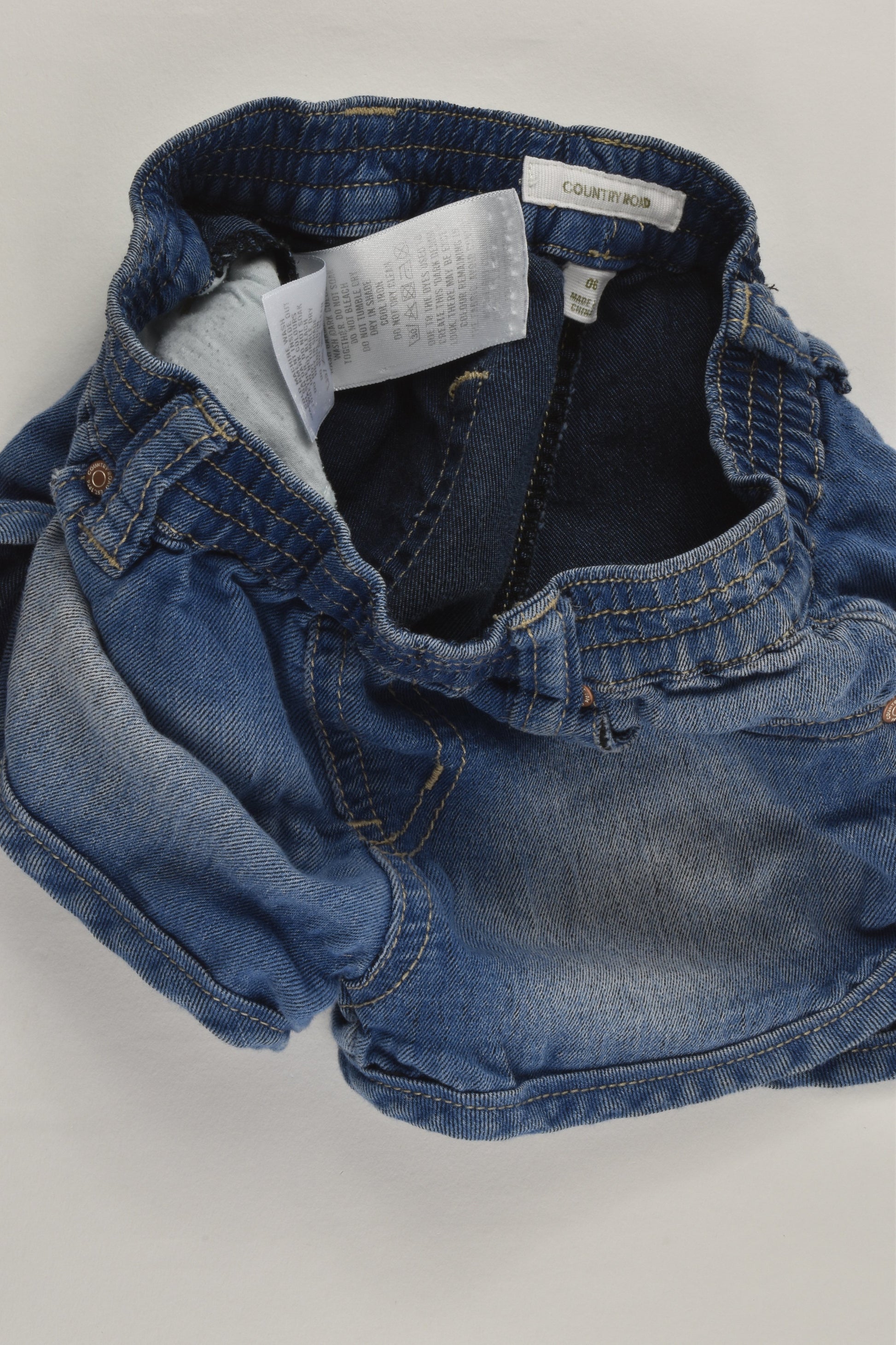 Country Road Size 6 Lightweight Denim Shorts