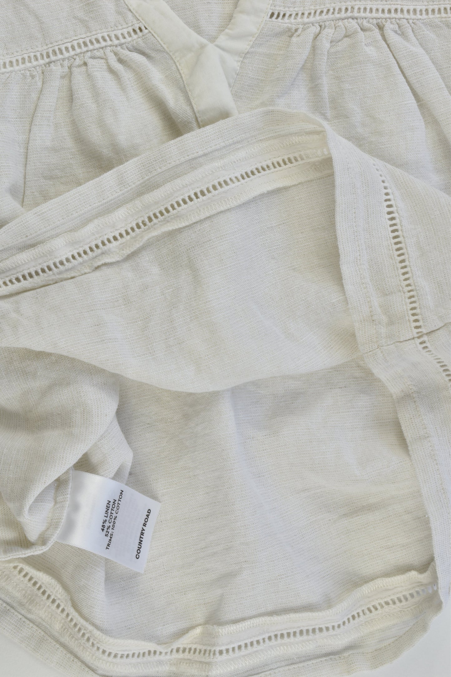 Country Road Size 6 Linen/Cotton Blouse
