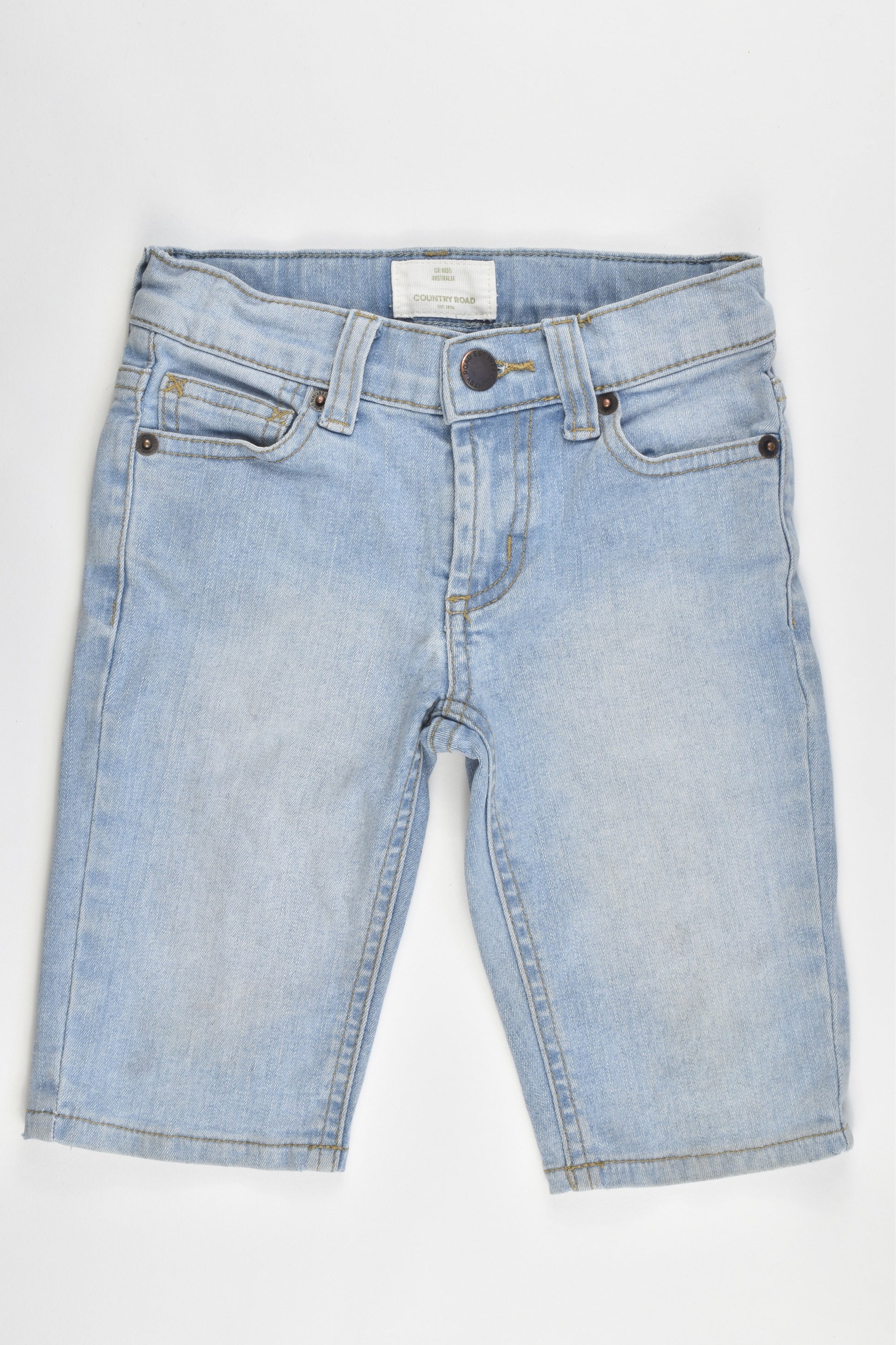 Country Road Size 6 Soft Stretchy Denim Shorts