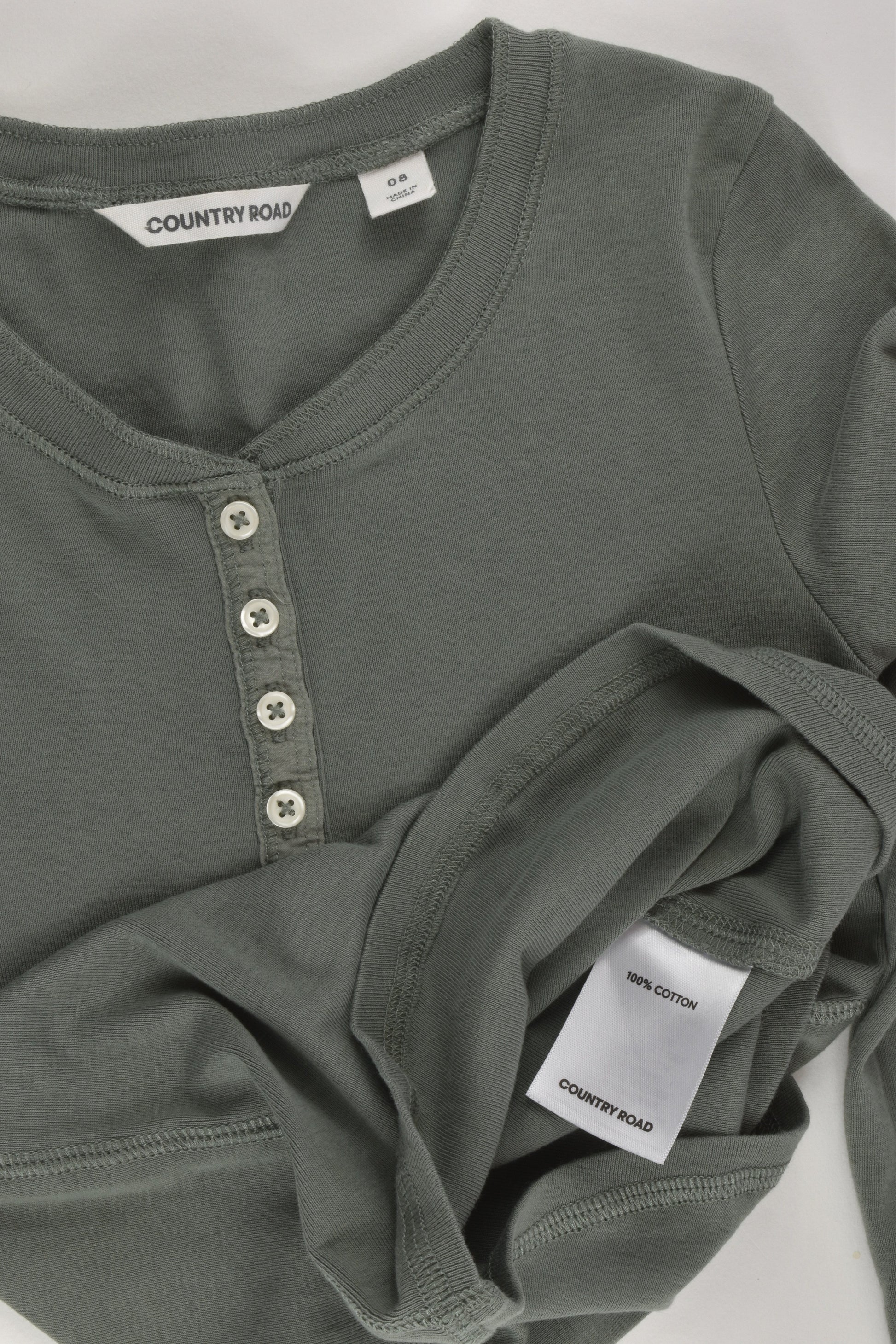 Country Road Size 8 Green Top