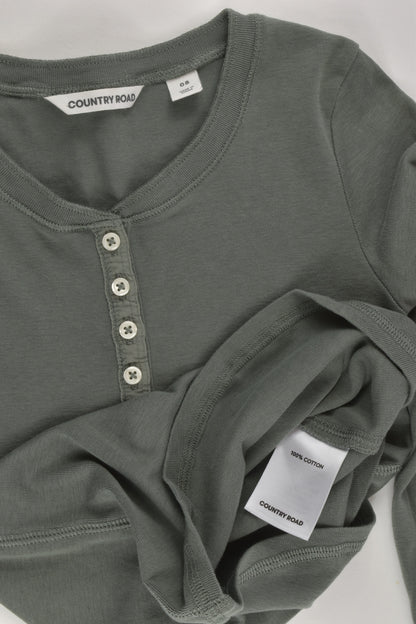 Country Road Size 8 Green Top