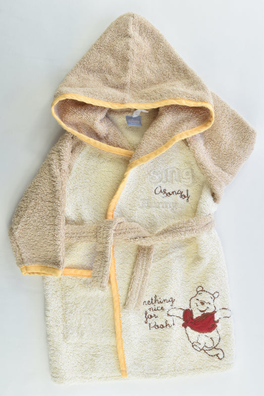 Disney Baby Size 6/9 months (0, Quite generous sizing) Winnie the Pooh Bathrobe