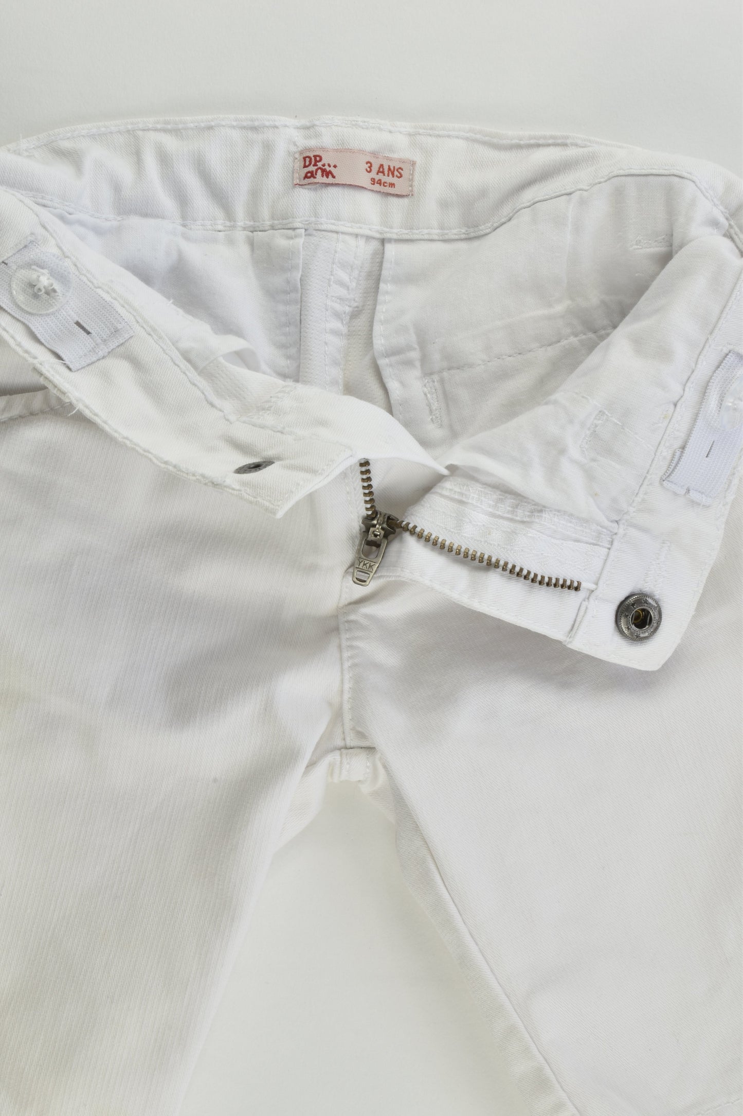 Du Pareil au Même (France) Size 2-3 (94 cm) White Shorts
