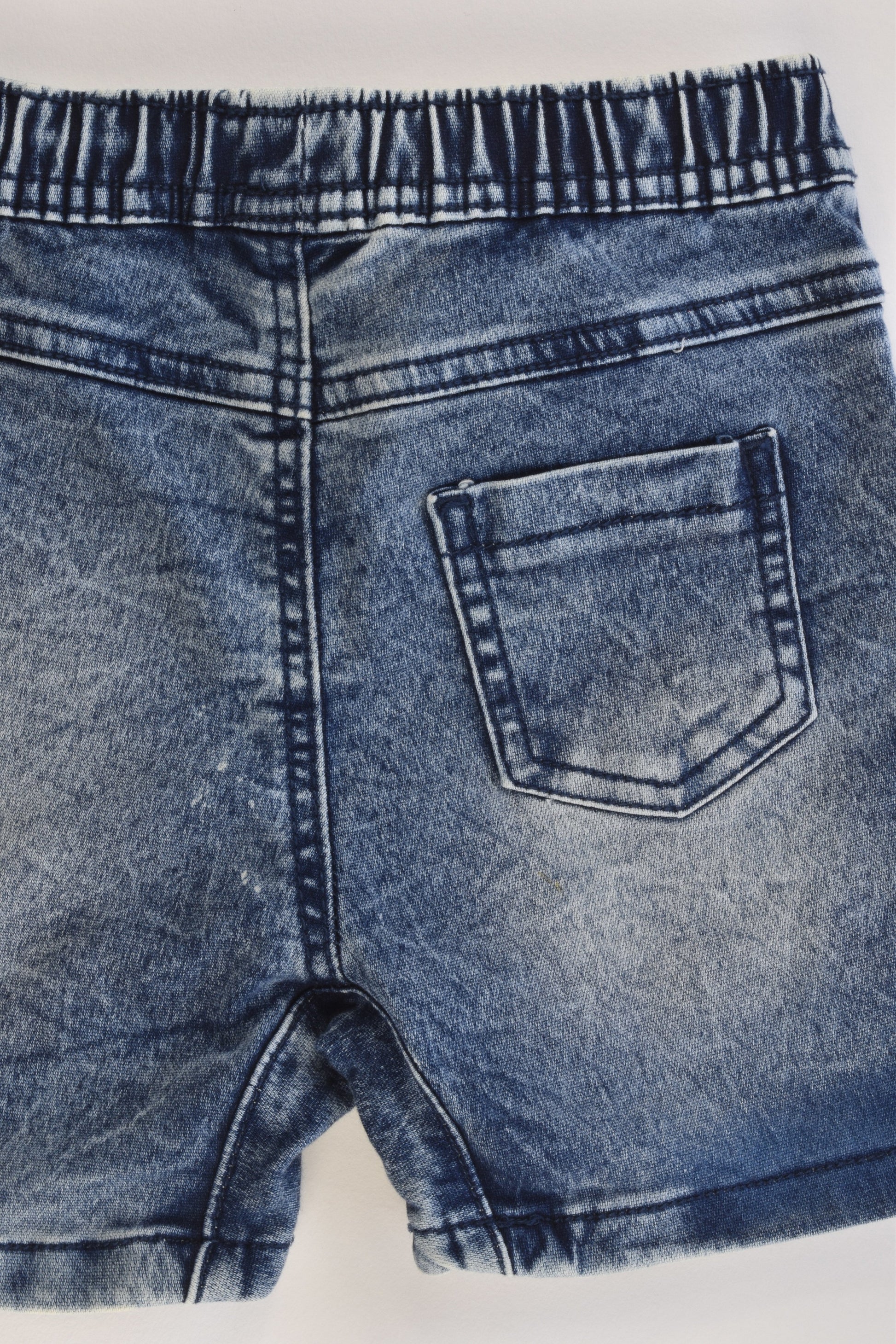 Dymples Size 2 Very Stretchy Denim-like Shorts