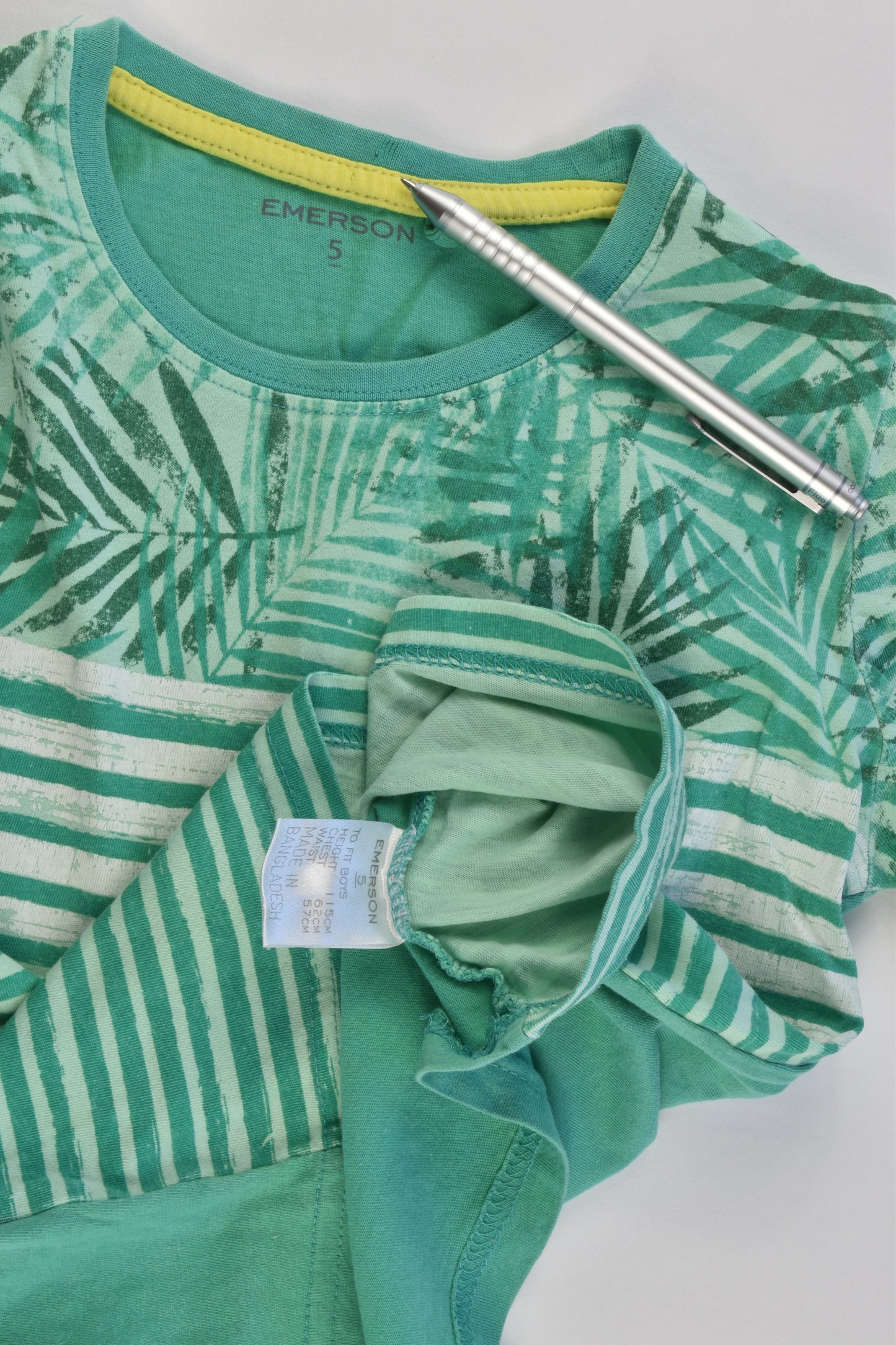Emerson Size 5 Leaves and Stripes T-shirt