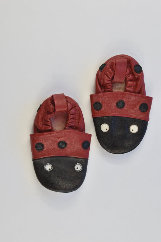 EMU (Australia) Size approx 6-12 months Ladybugs Soft Leather Baby Slippers with Merino Wool Sole