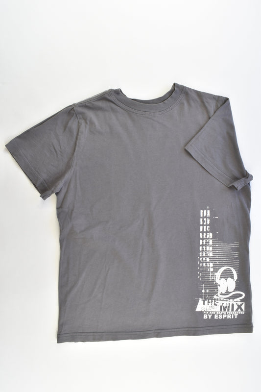 Esprit Size 10-11 T-shirt