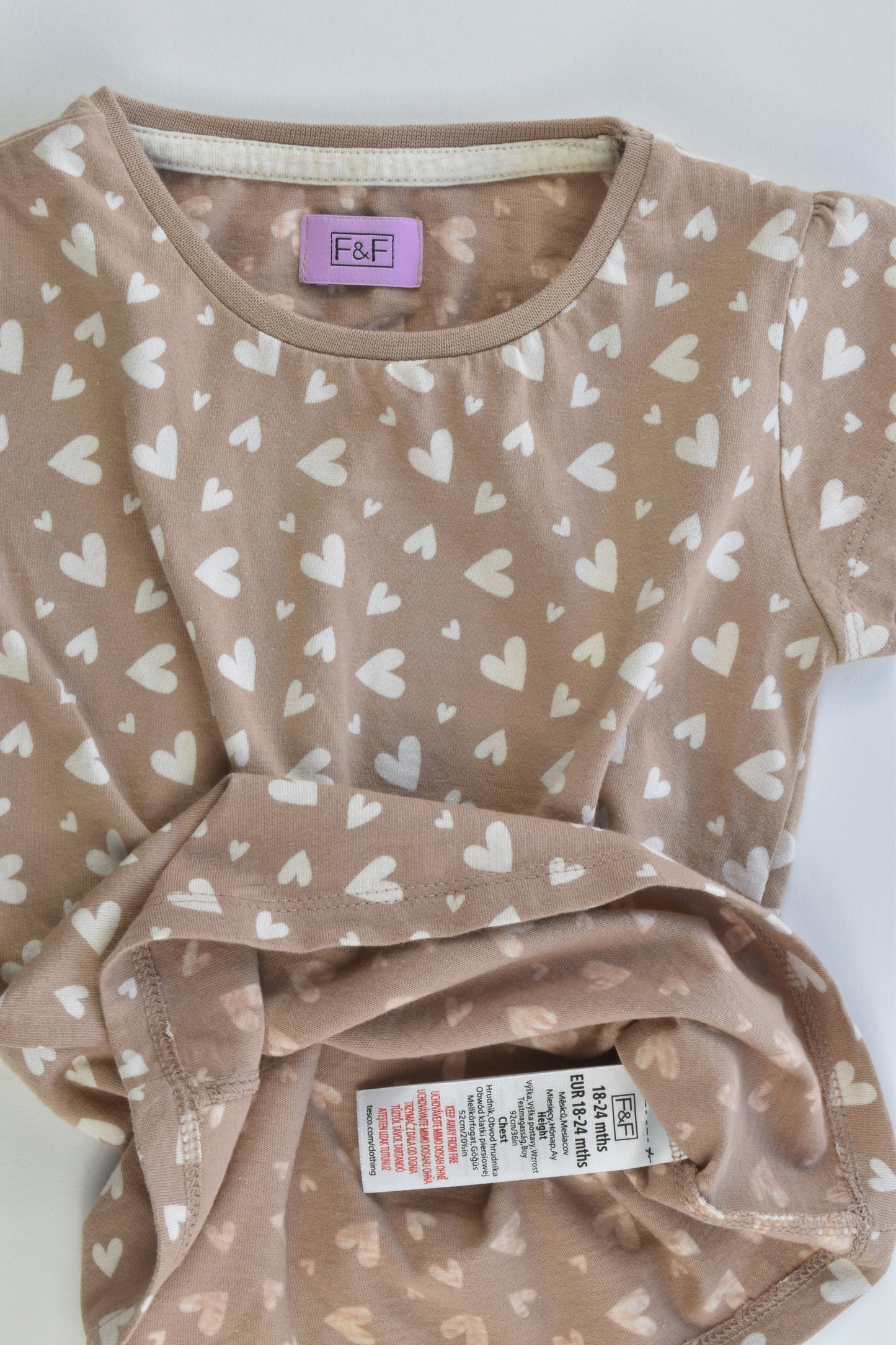 F&F Size 2 (18-24 months, 92 cm) Love Hearts T-shirt