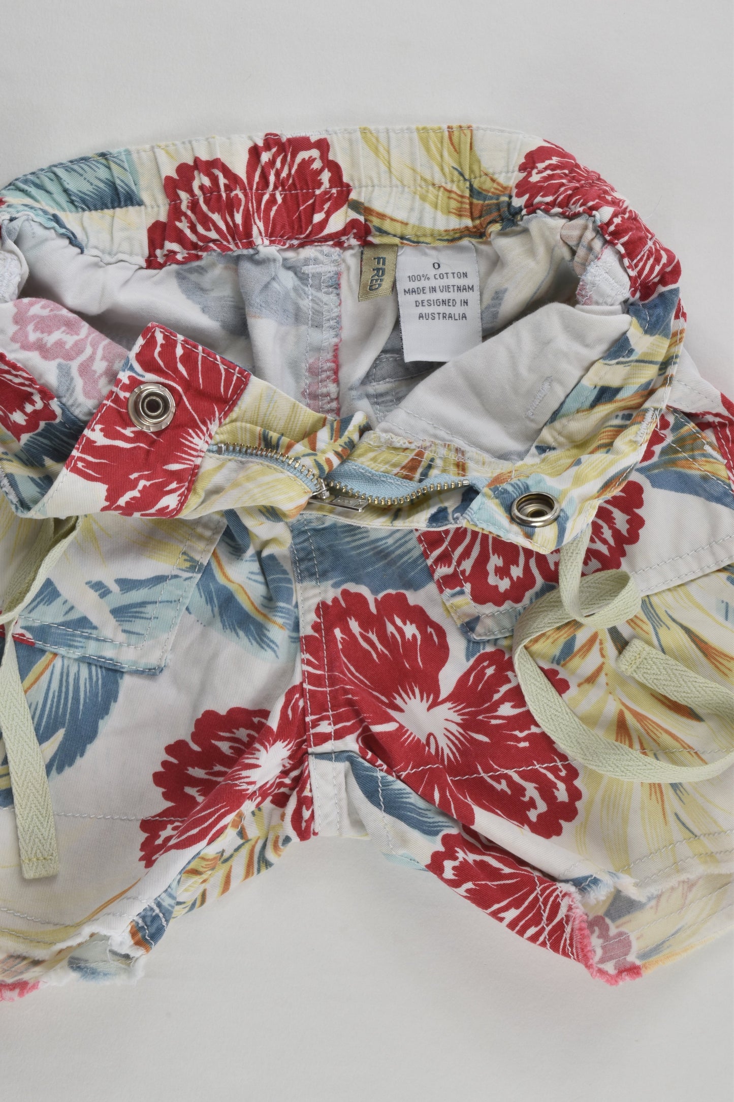 Fred Bare Size 0 Floral Shorts