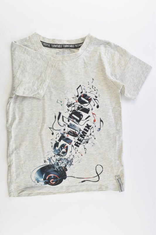 Fresh Baked (AU) Size 7 'Studio Remix' T-shirt