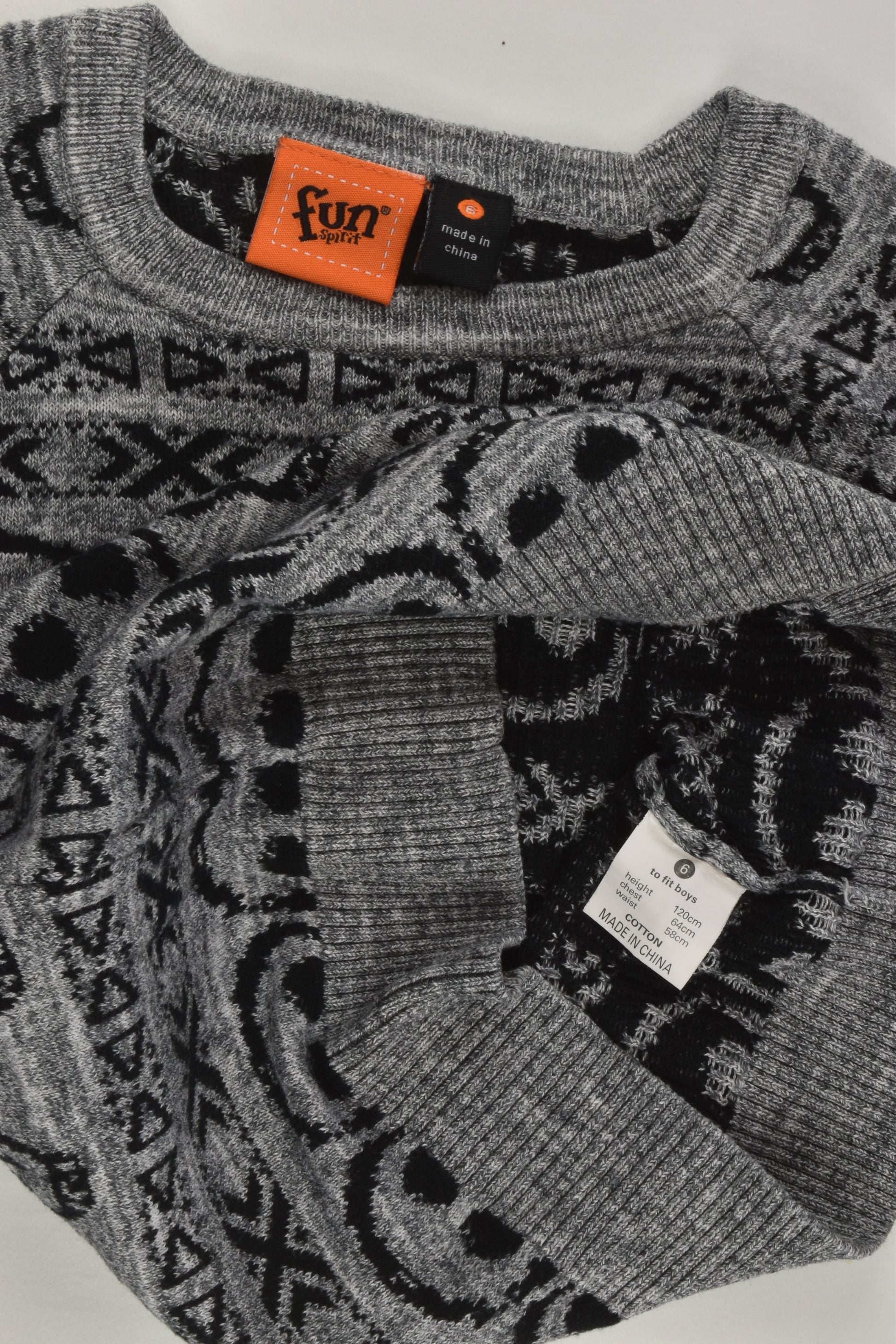 Fun Spirit Size 6 Skulls Knitted Jumper