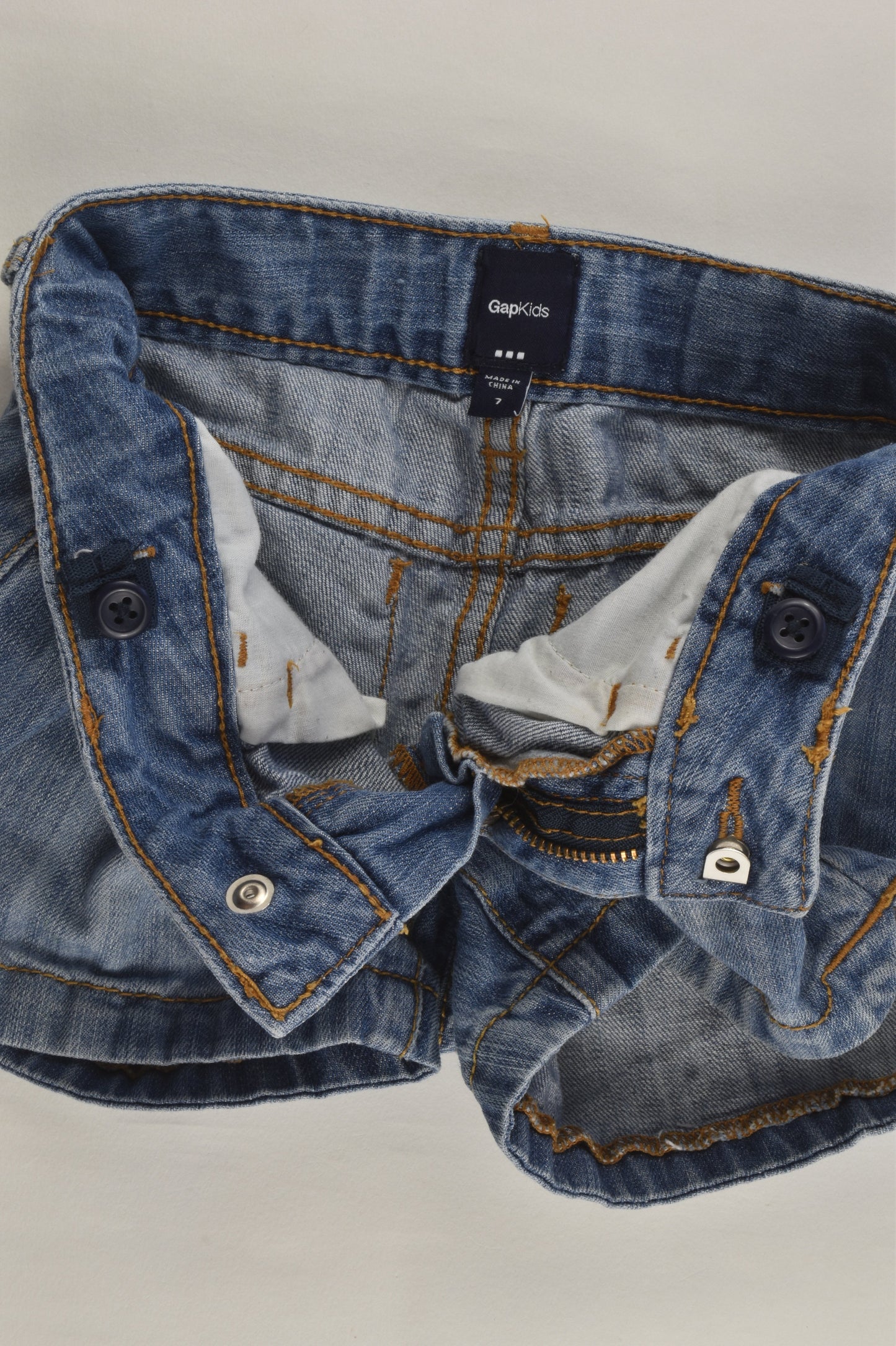 Gap Kids Size 7 Denim Sun Embroidery Back Pockets Shorts