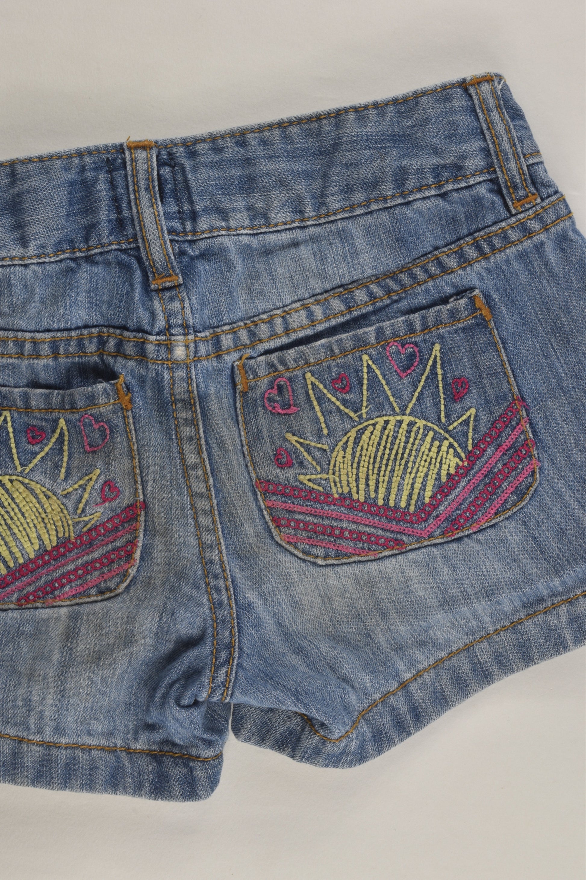 Gap Kids Size 7 Denim Sun Embroidery Back Pockets Shorts