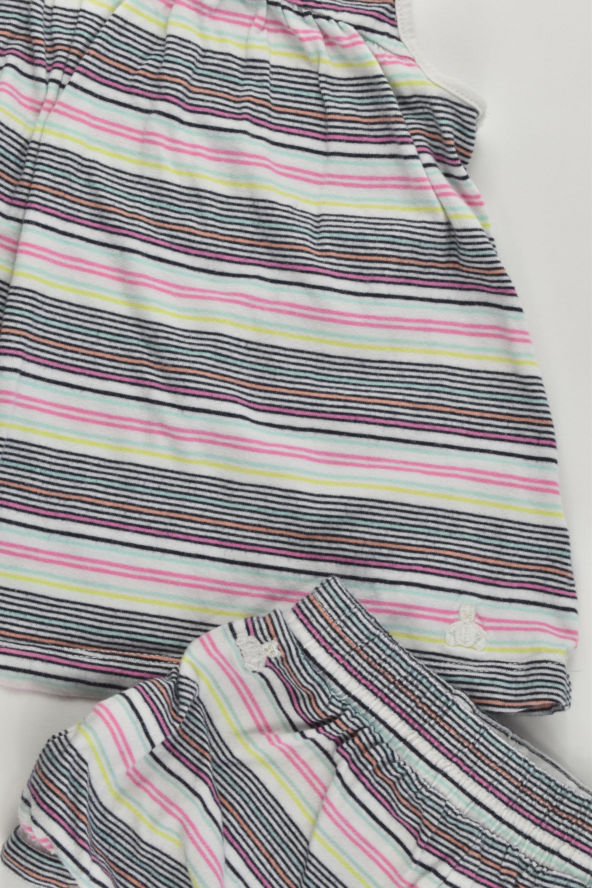 Gap Size 3-4 Striped Outfit