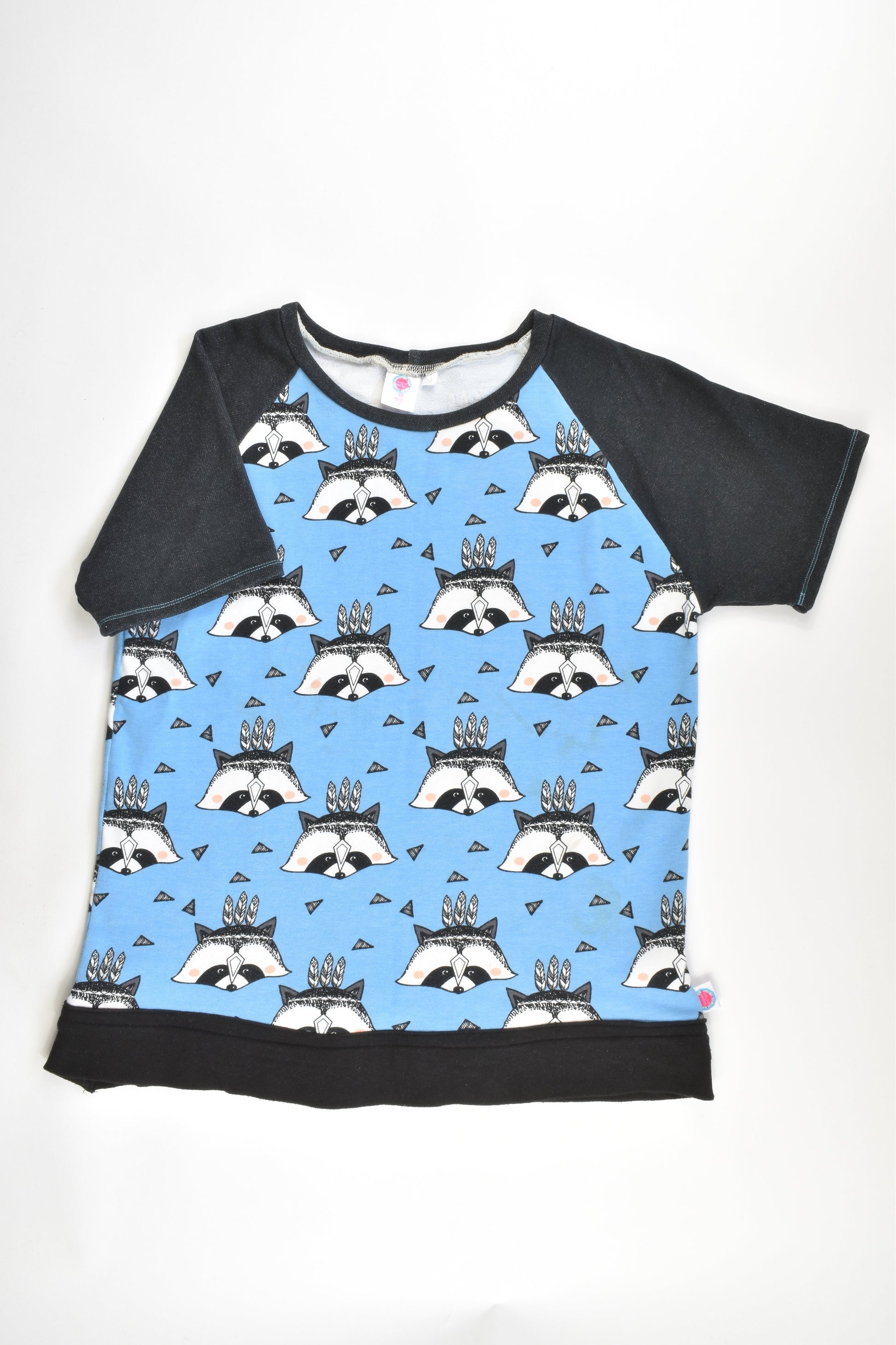 Gingham and Lace (Australia) Size 10 Raccoon T-shirt