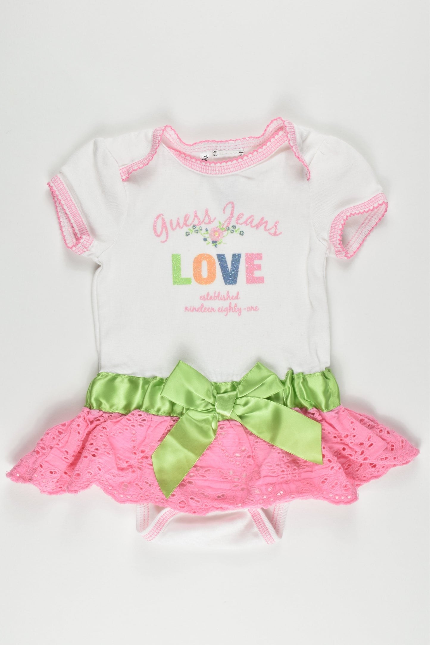 Guess Baby Size 000-00 (3-6 months) Bodysuit