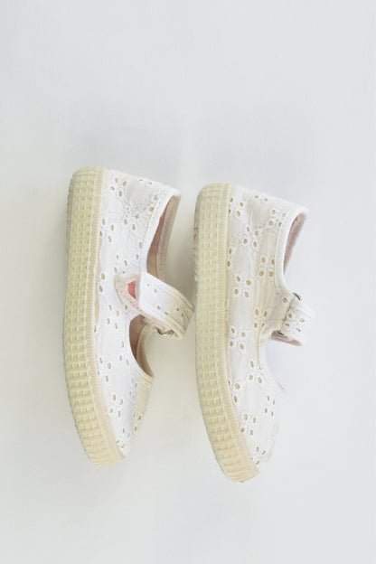Hampton Classics Size EUR 23 Canvas Shoes