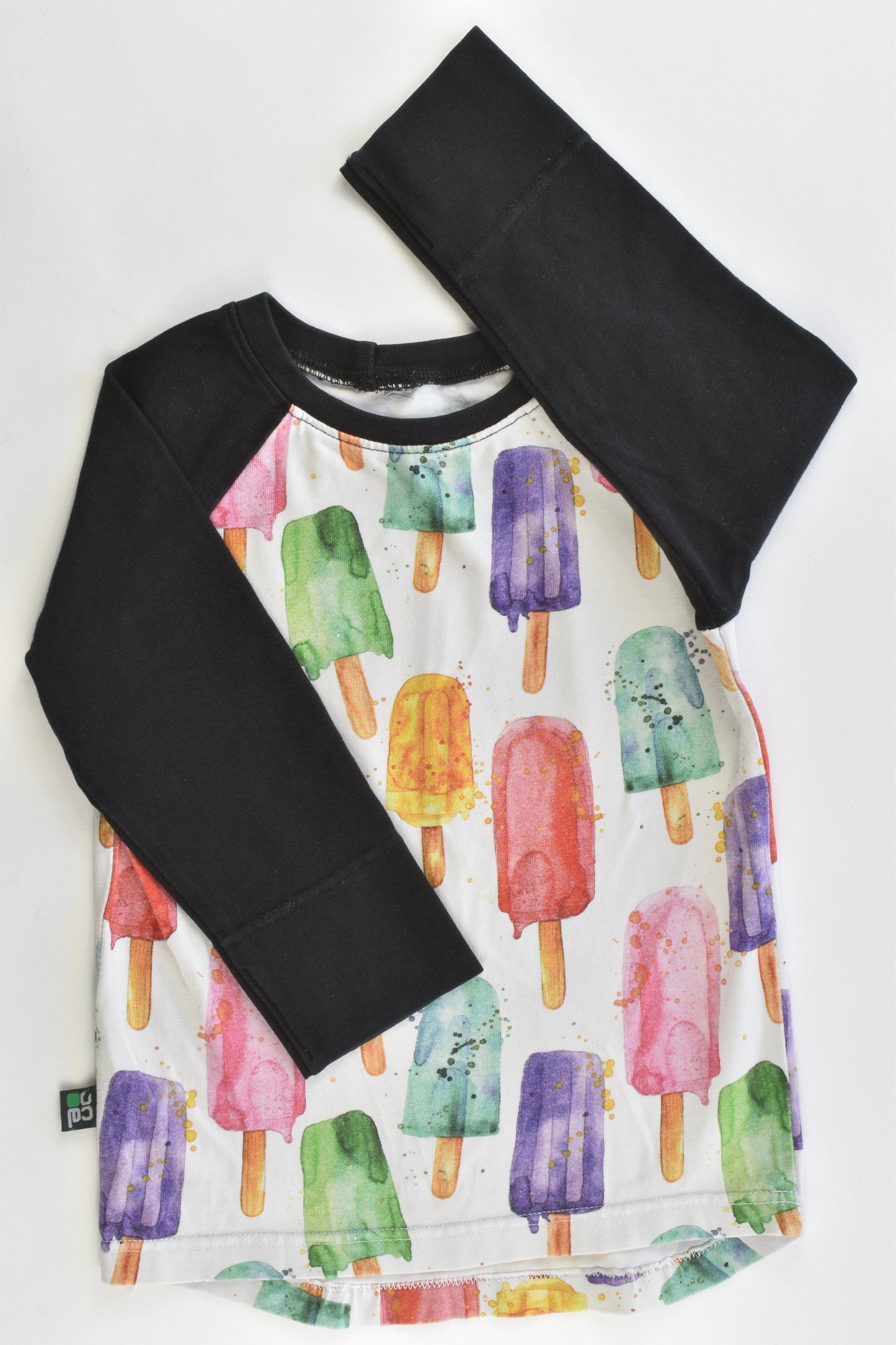 Hand Made from Mereen Fabrics Finland Size 86/92 cm (1-2) Ice Cream Top