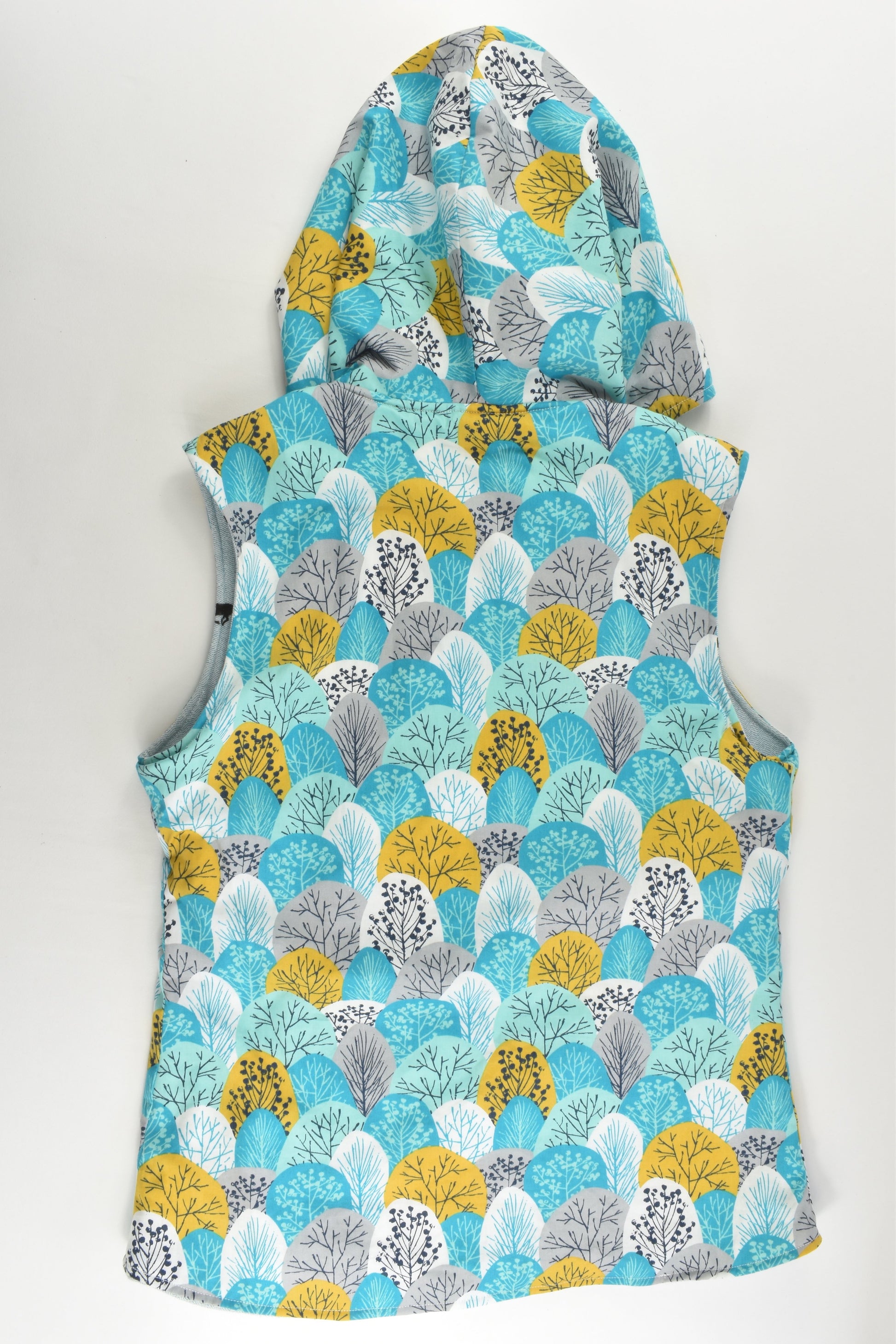 Handmade Size approx 8-10 Horses/Trees Reversible Hooded Vest