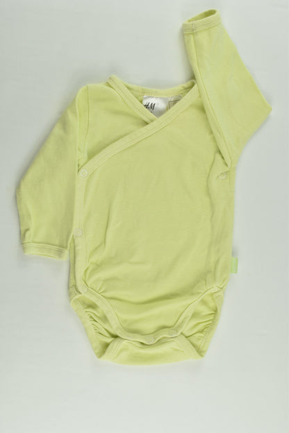 H&M Size 00 (62 cm, 2-4 months) Organic Wrap Bodysuit