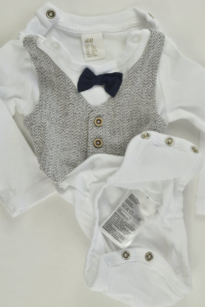 H&M Size 000 (56 cm) Bow and Vest Outfit