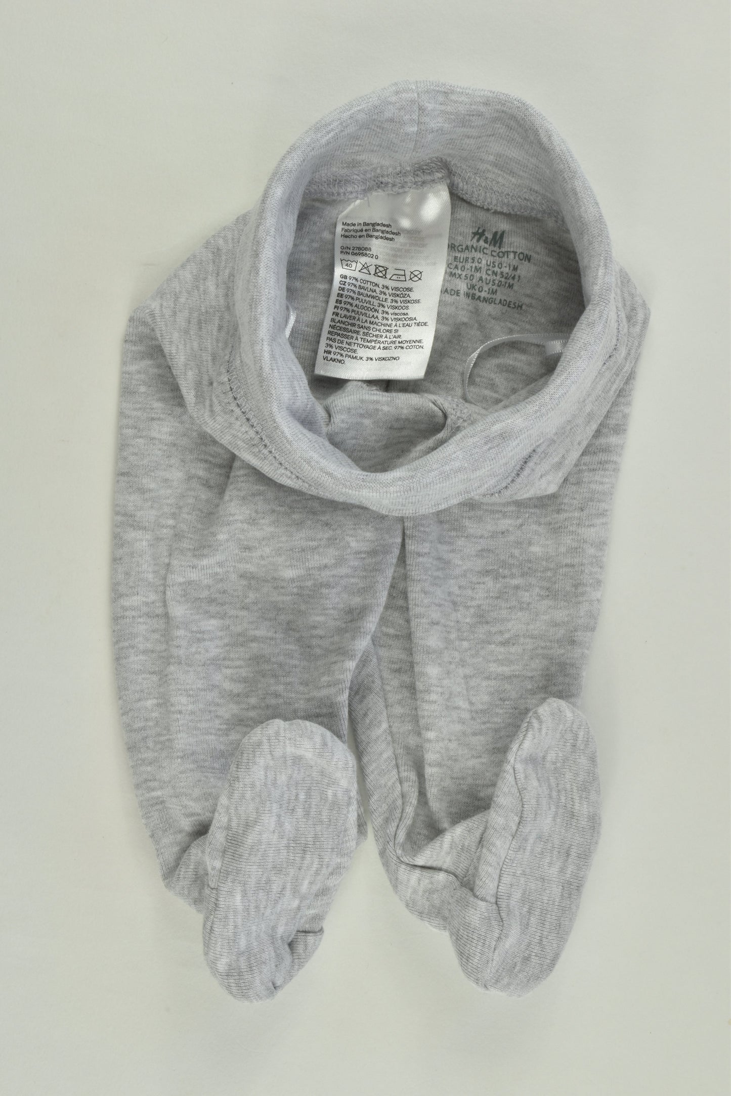 H&M Size 0000 (50 cm) White and Grey Organic Outfit