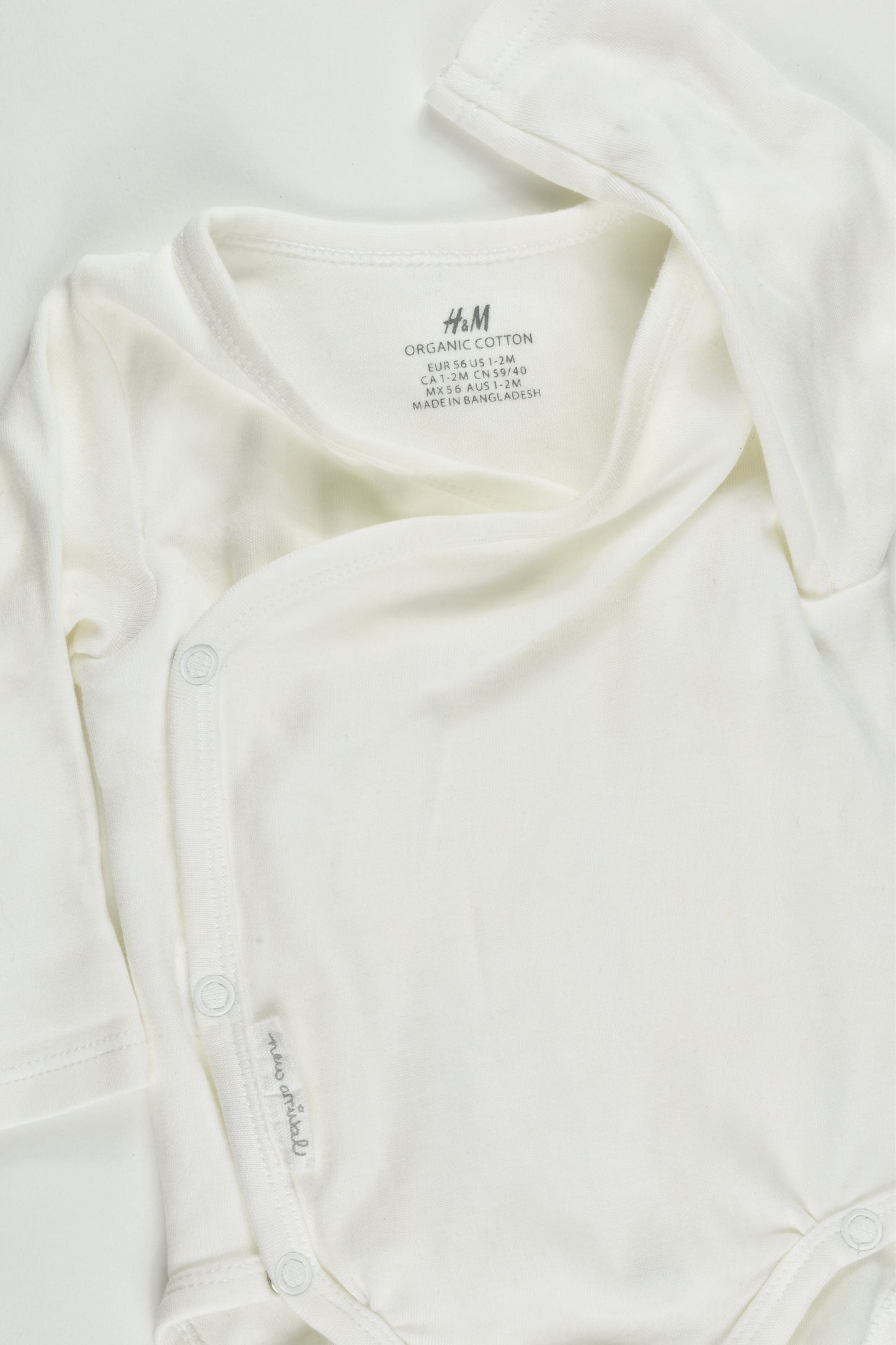 H&M Size 1-2 months (56 cm) Organic Cotton Bodysuit
