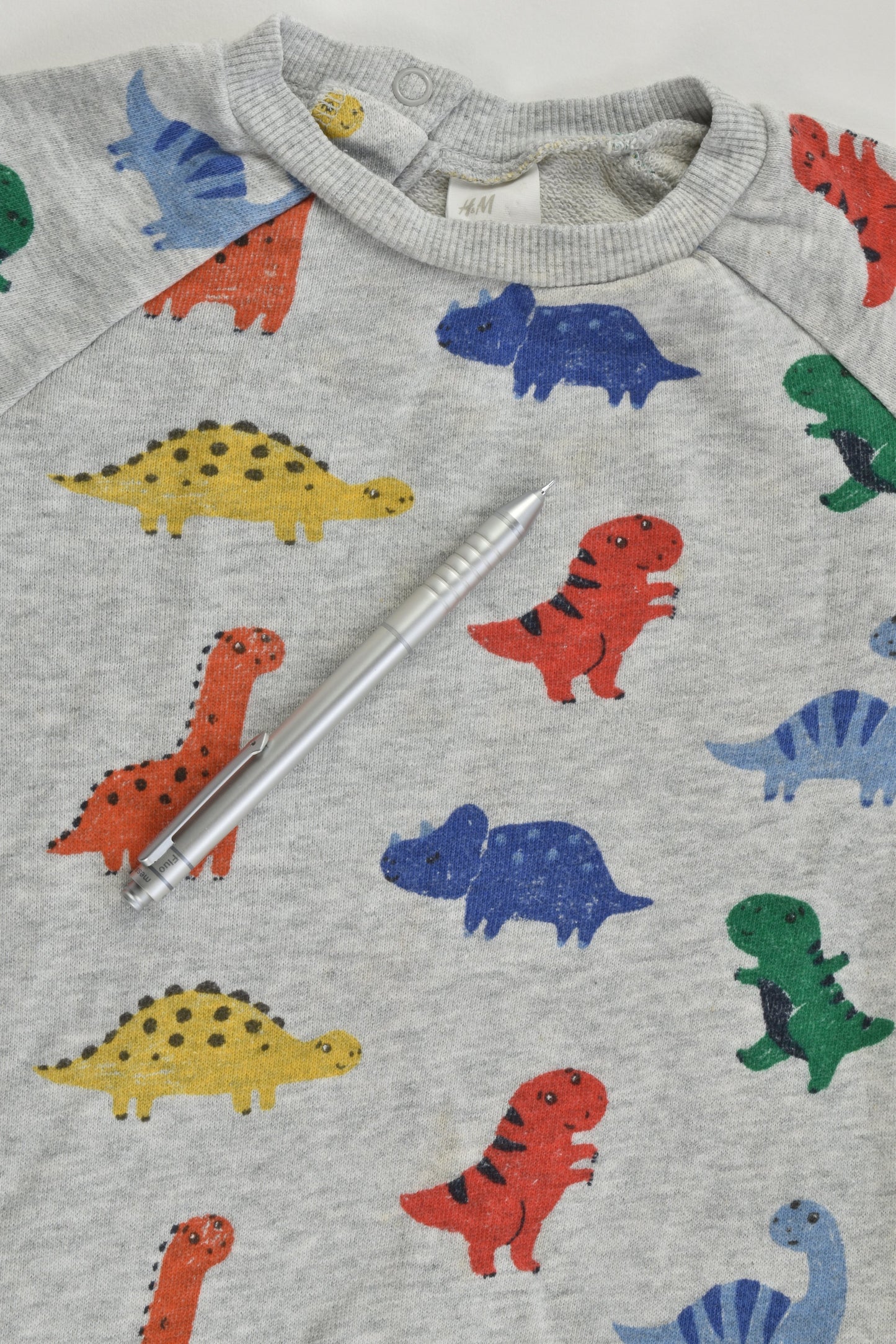 H&M Size 2 (92 cm) Colorful Dinosaurs Sweater