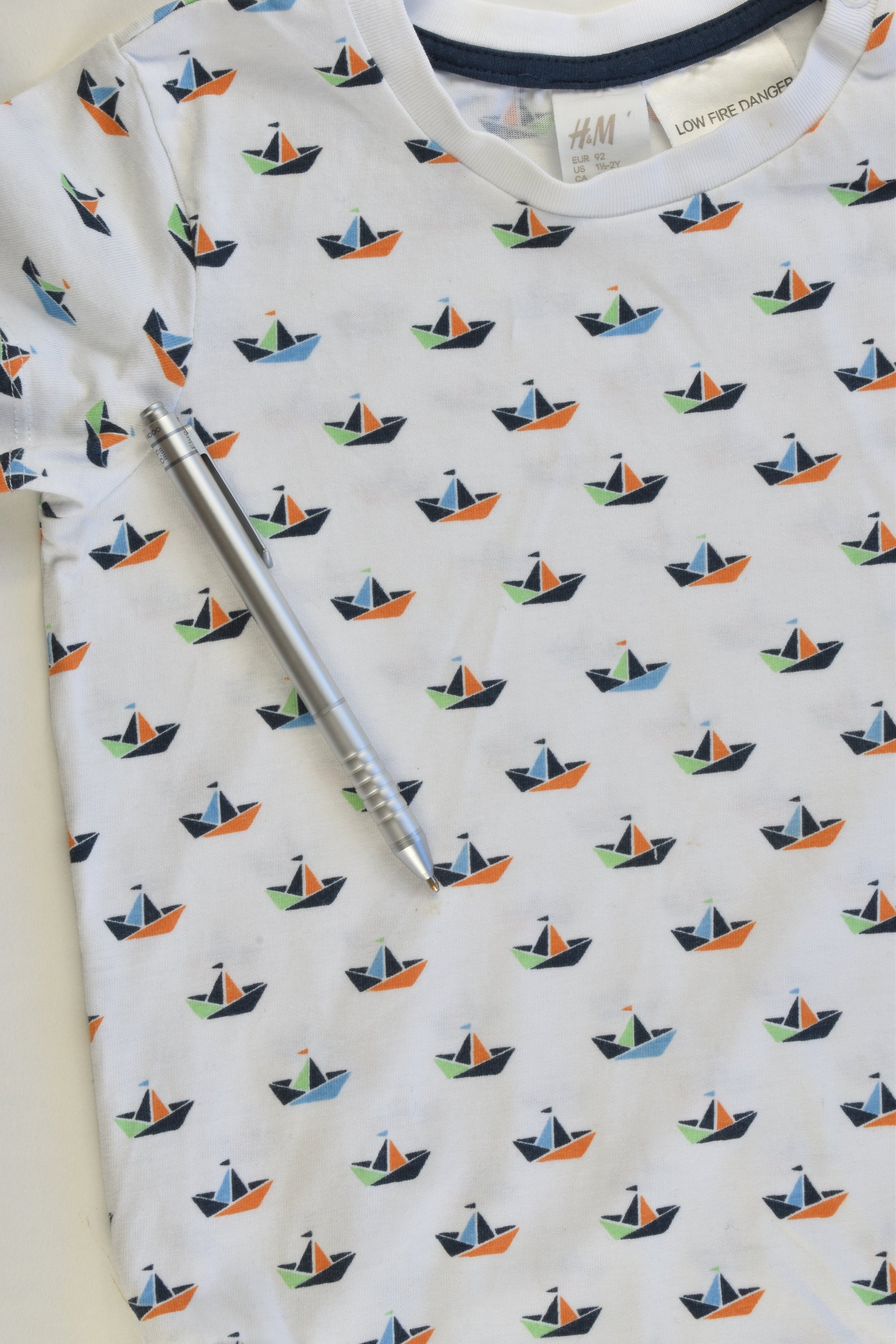 H&M Size 2 (92 cm) Sailboats Bodysuit