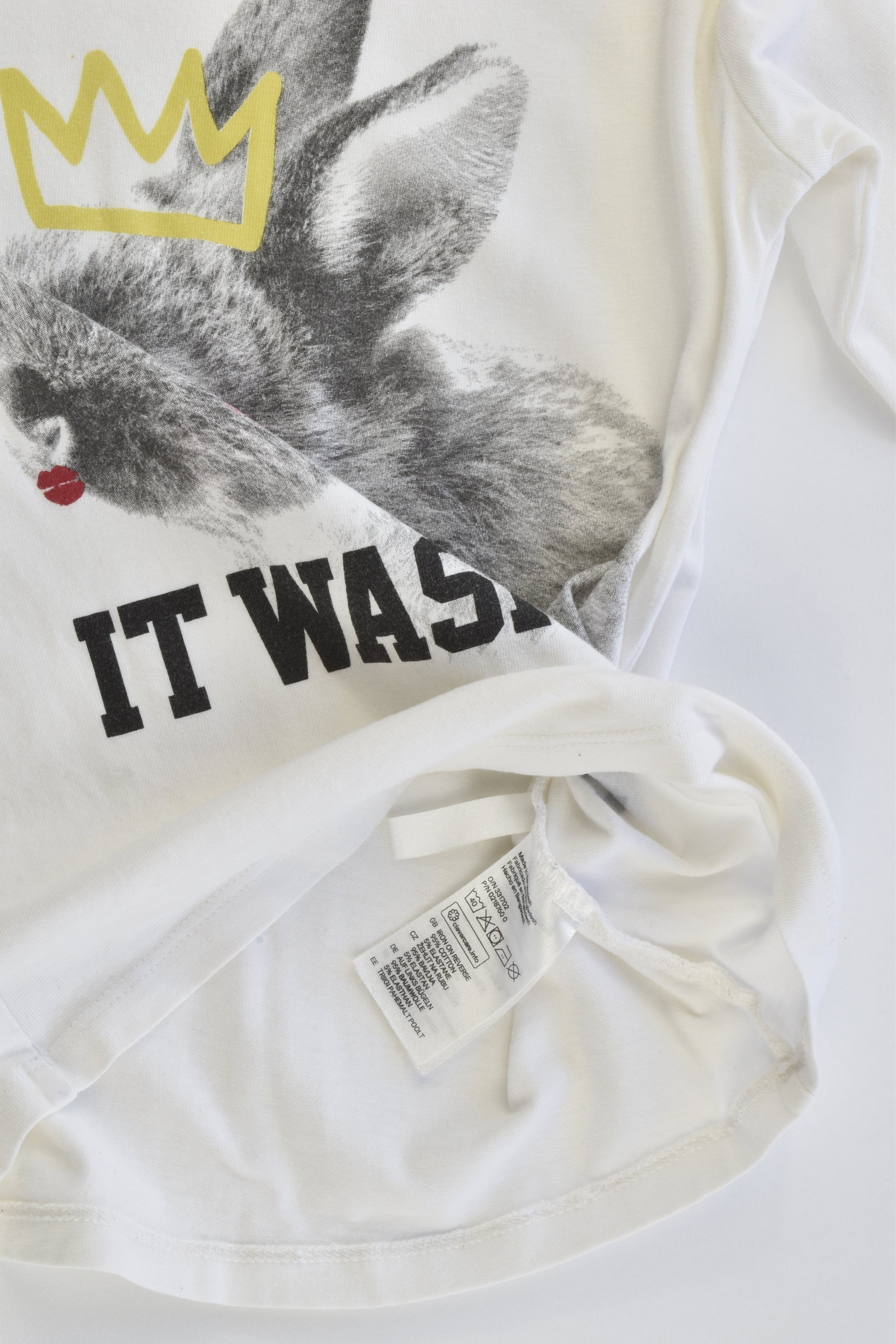 H&M Size 5-6 (110/116 cm) "It Wasn't Me" Bunny Top