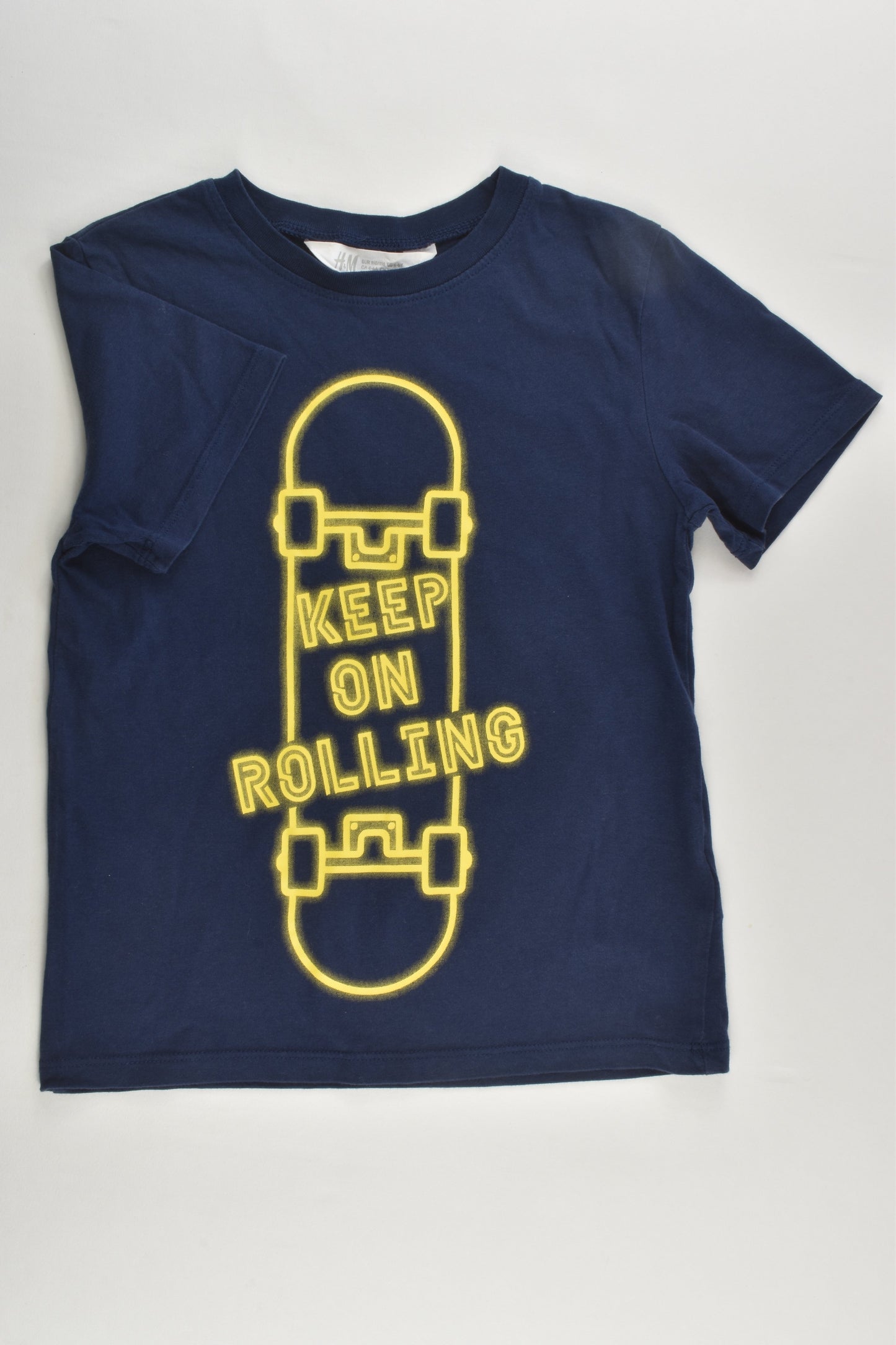 H&M Size 5-6 (110/116 cm) 'Keep On Rolling' T-shirt