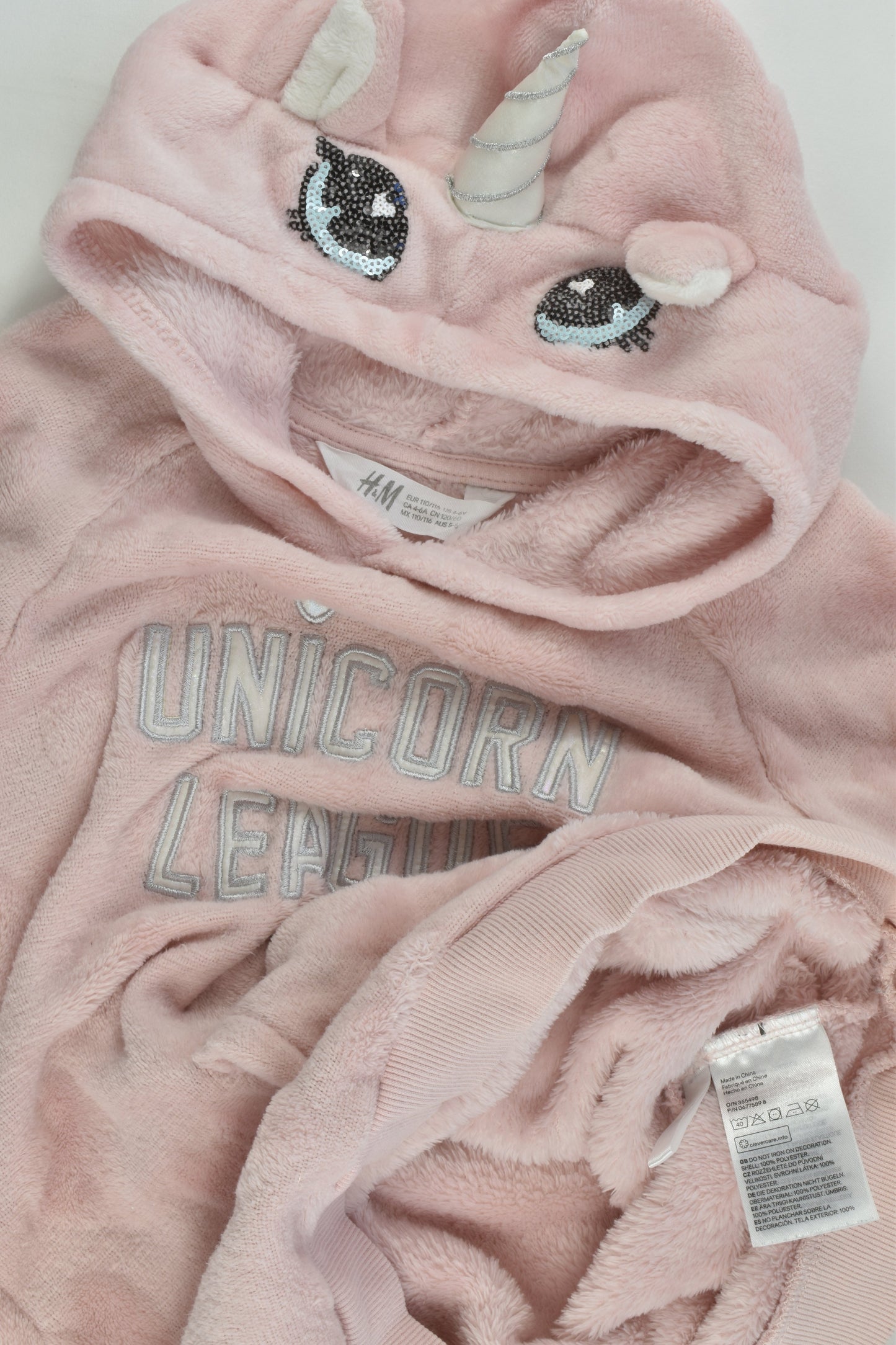 H&M Size 5-6 (110/116 cm) 'Unicorn League' Warm Fluffy Jumper