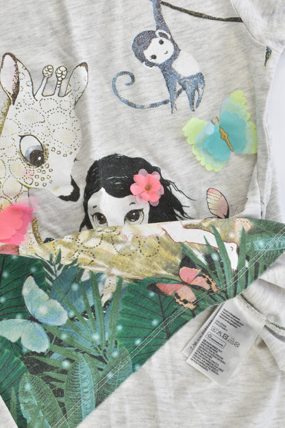 H&M Size 7-8 (122/128 cm) Girl and Giraffe T-shirt