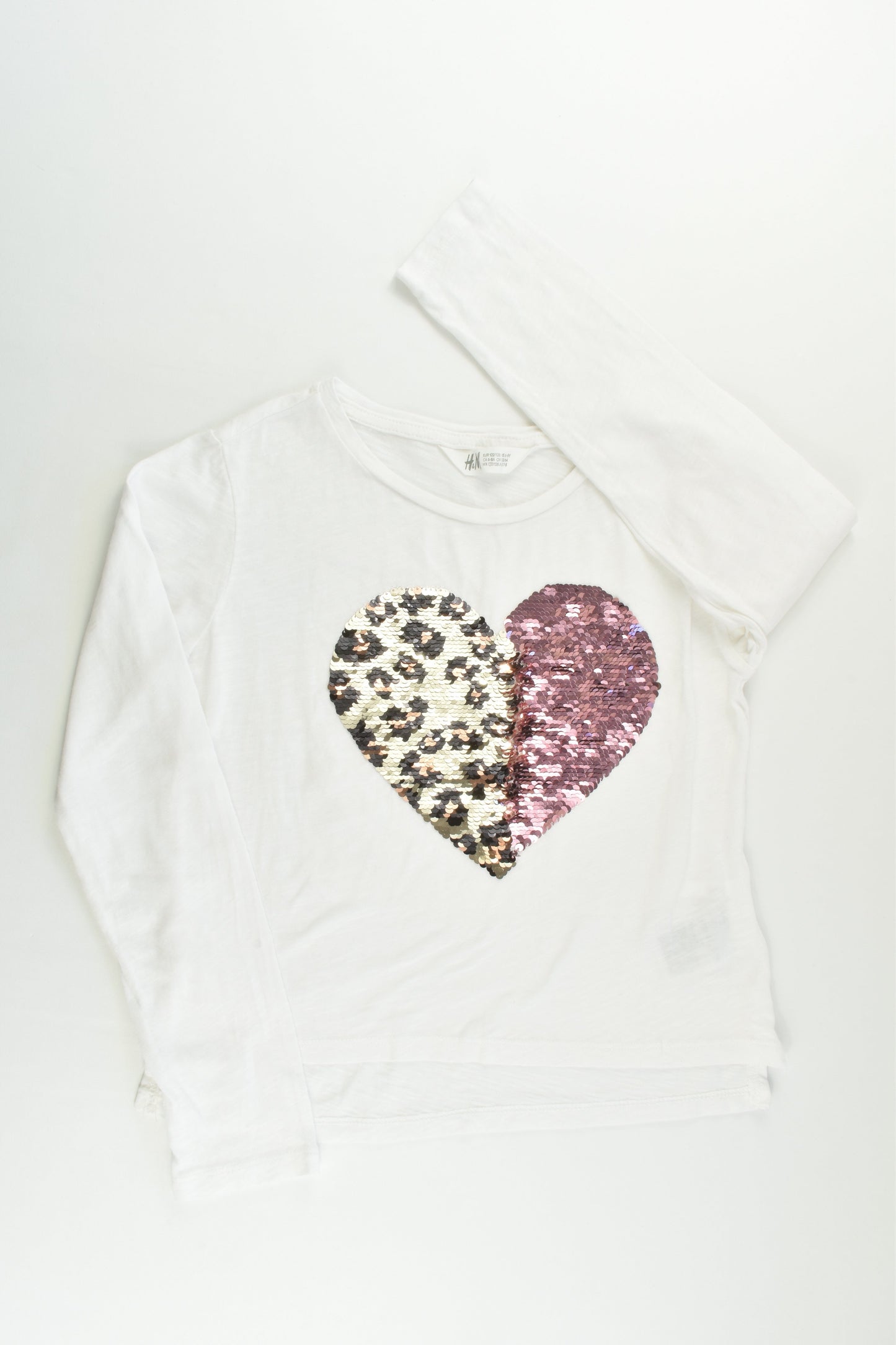 H&M Size 7-8 (122/128 cm) Reversible Sequins Love Heart Top
