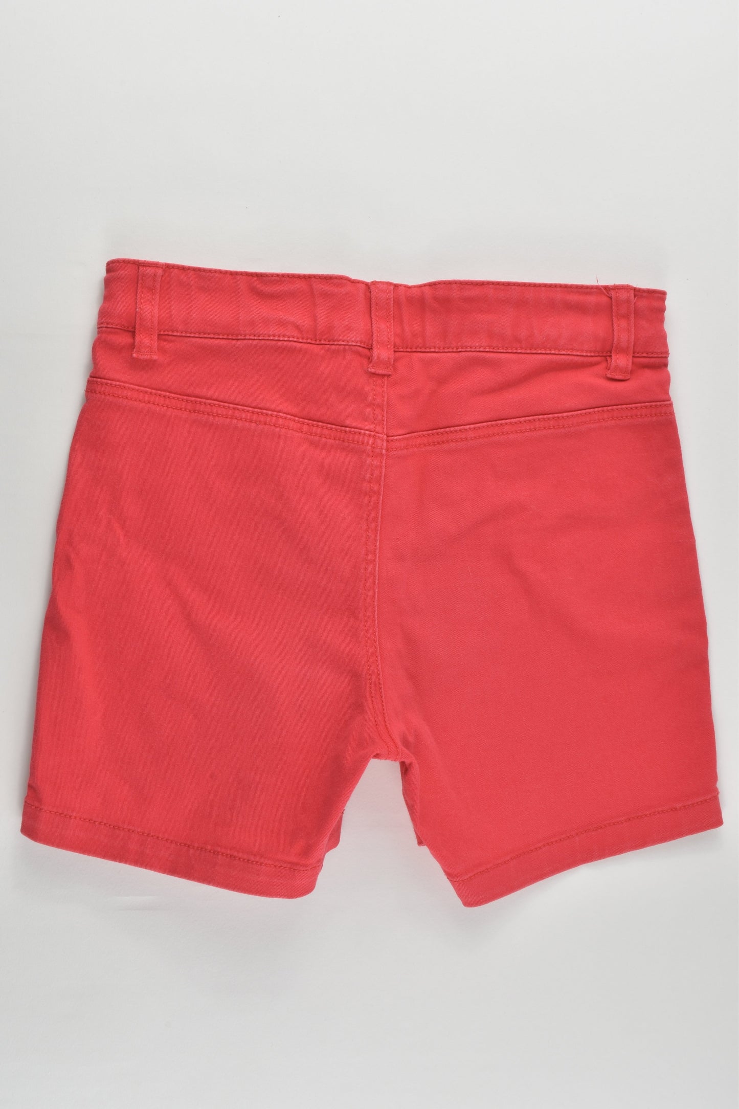 H&M Size 7-8 (128 cm) Stretchy Shorts with Love Hearts Pockets
