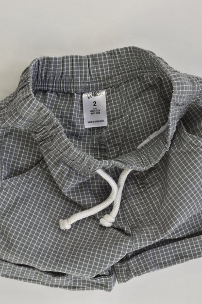 H&T Size 2 Checked Shorts