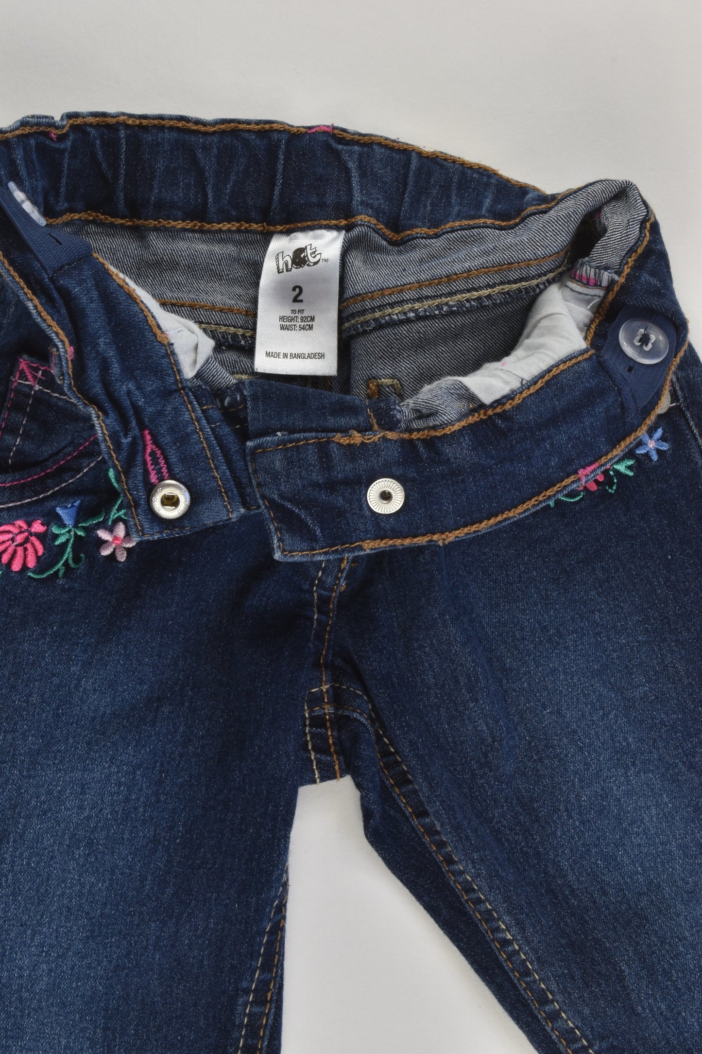 H&T Size 2 Stretchy Denim Pants with Floral Embroidery