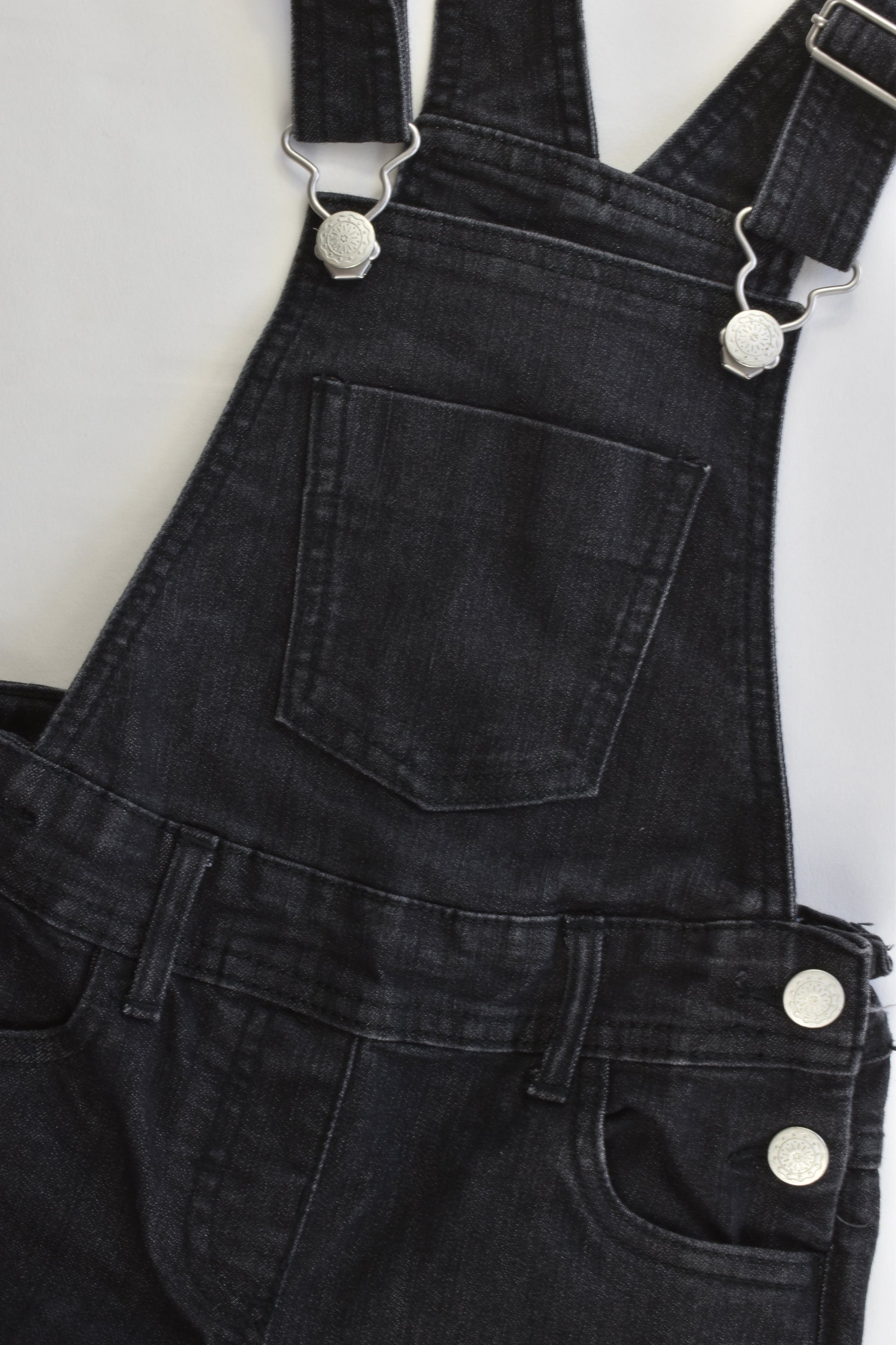 H&T Size 6 Stretchy Denim Overalls