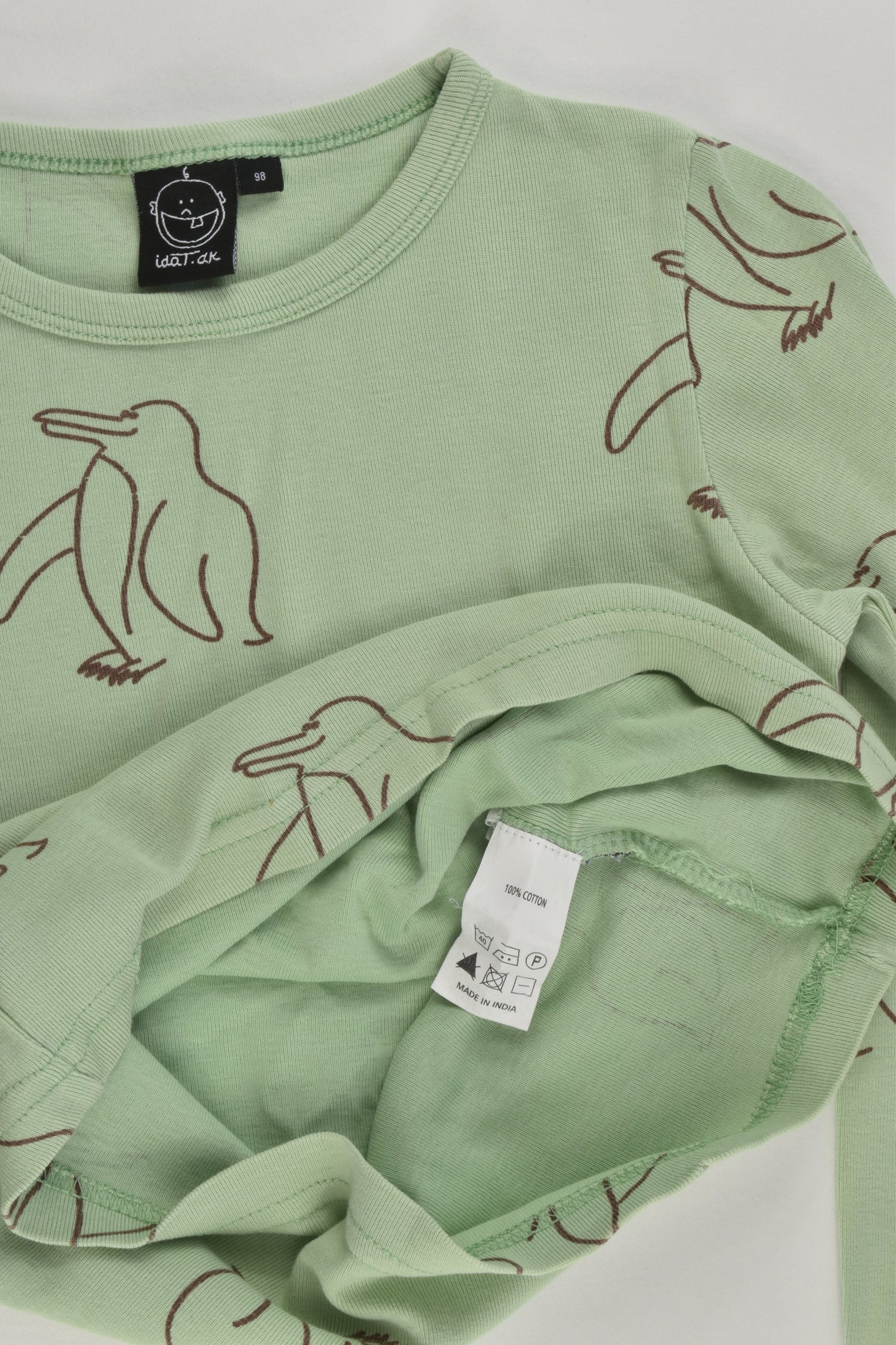 IdaT Size 3 (98 cm) Penguin Top