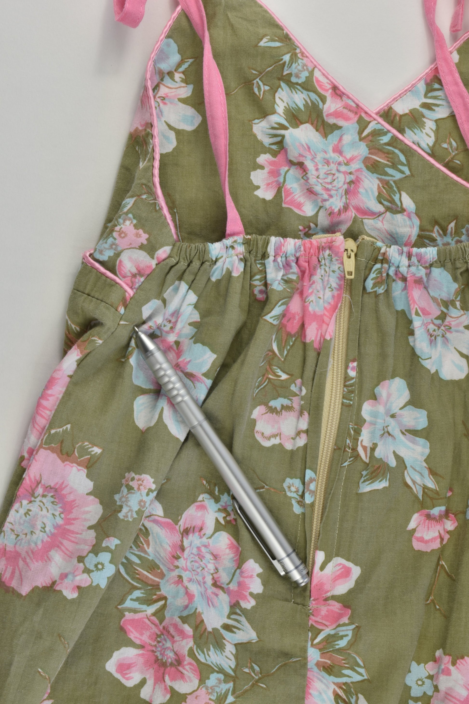 Indigo Kids Size 4/5 Floral Dress