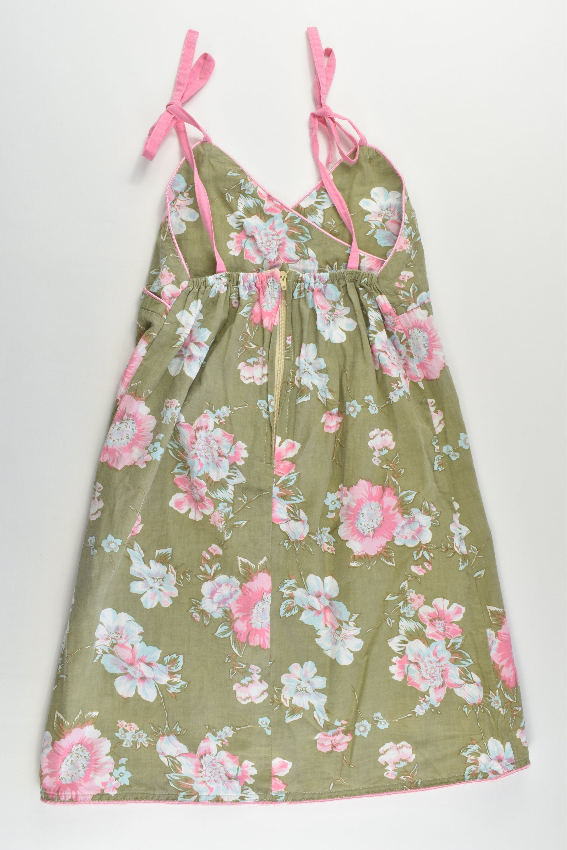 Indigo Kids Size 4/5 Floral Dress