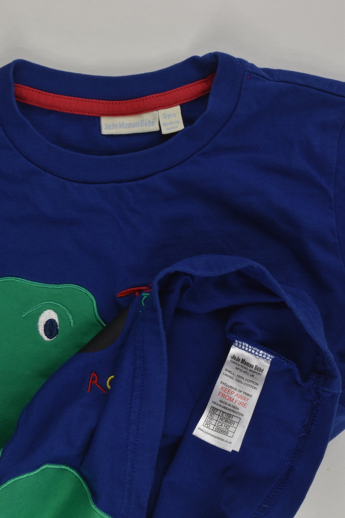 JoJo Maman Bébé Size 6 T-Rex T-shirt