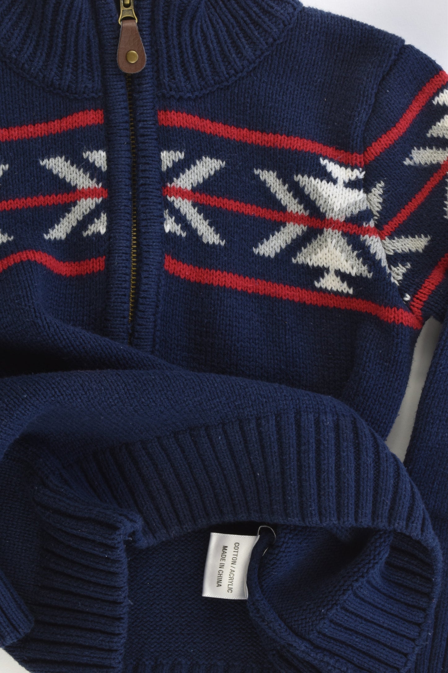 Junior by David Jones Size 2-3 Scandinavian Style Knitted Jumper