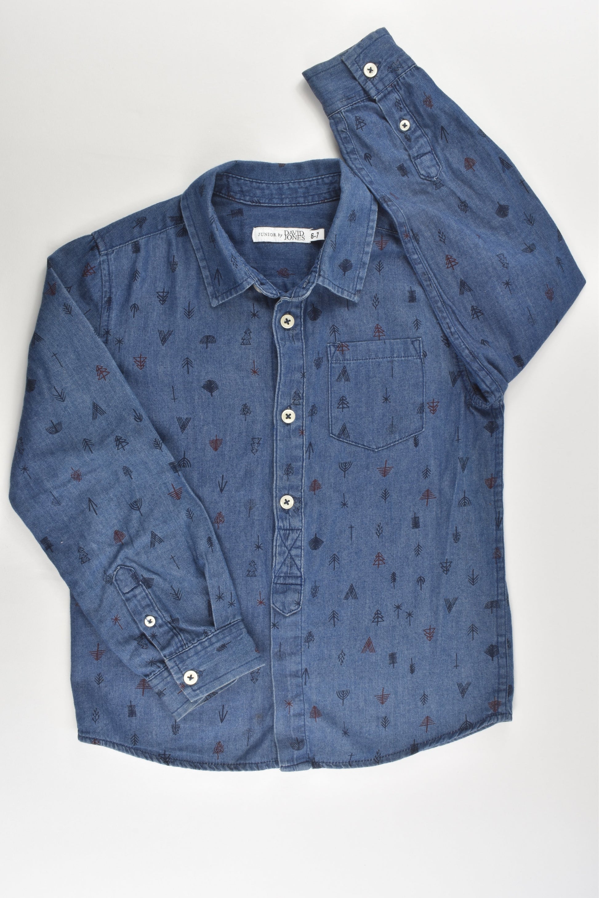 Junior by David Jones Size 6-7 Lightweight Casual Collared Denim Shirt