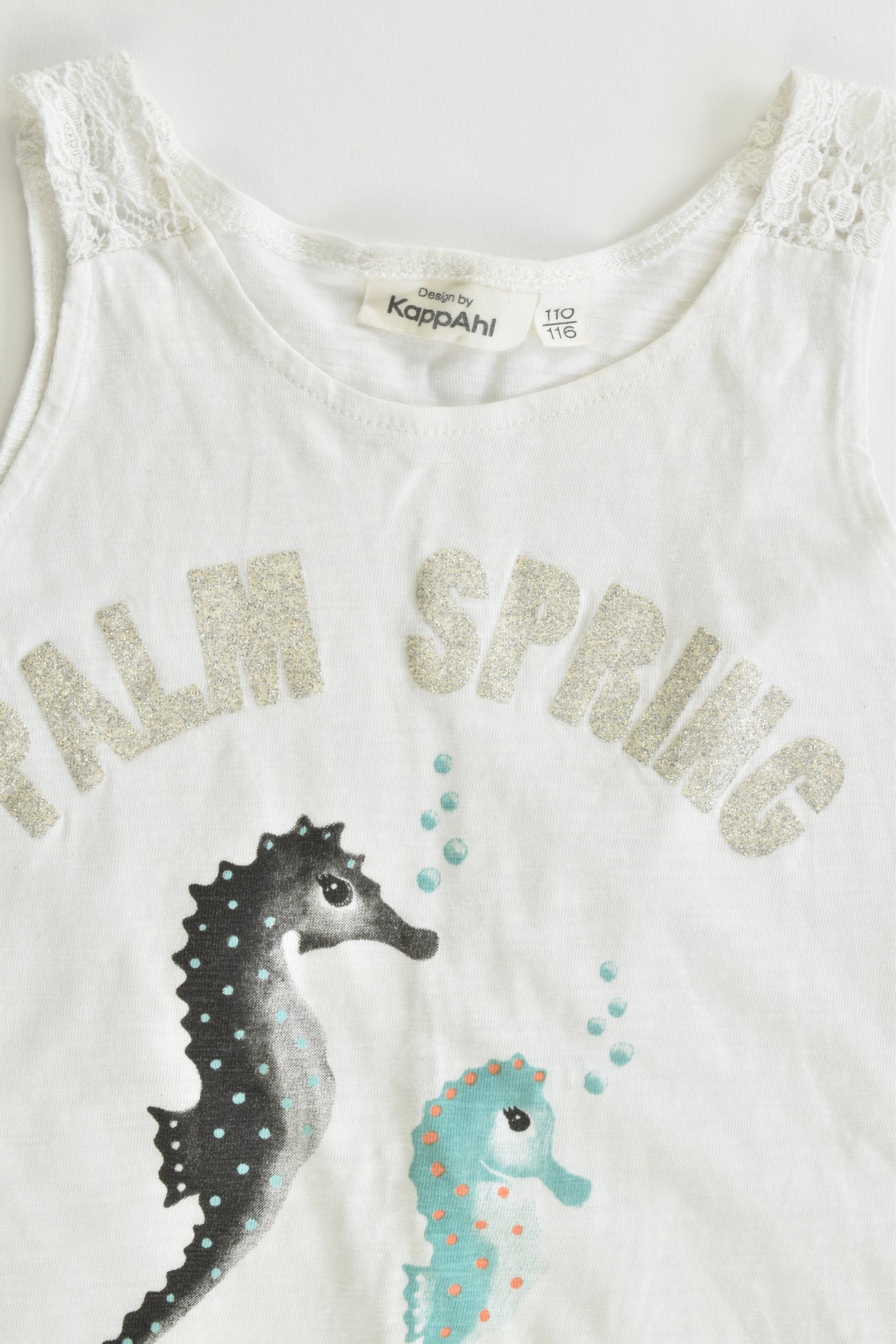 KappAhl Size 110/116 cm (5-6) Seahorses T-shirt
