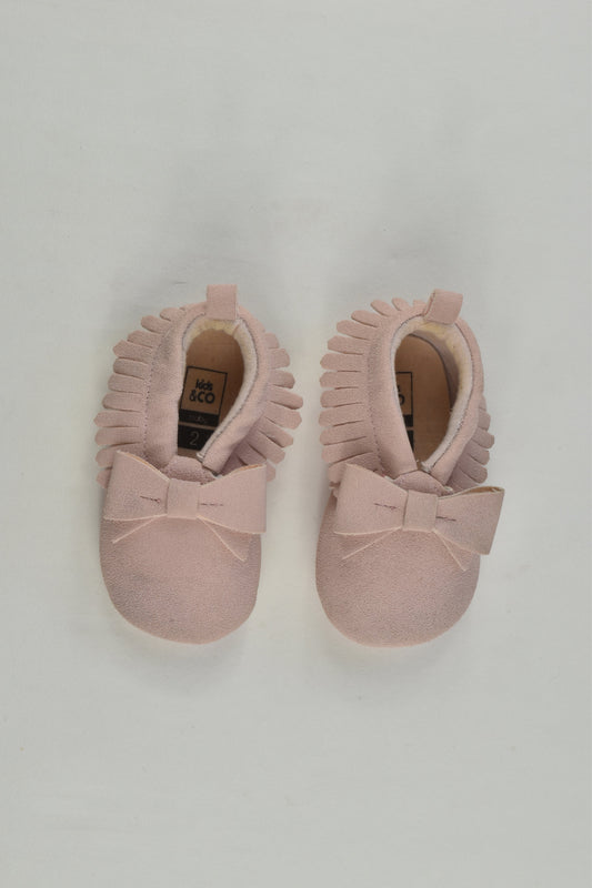 Kids & Co Size 2 Baby Shoes