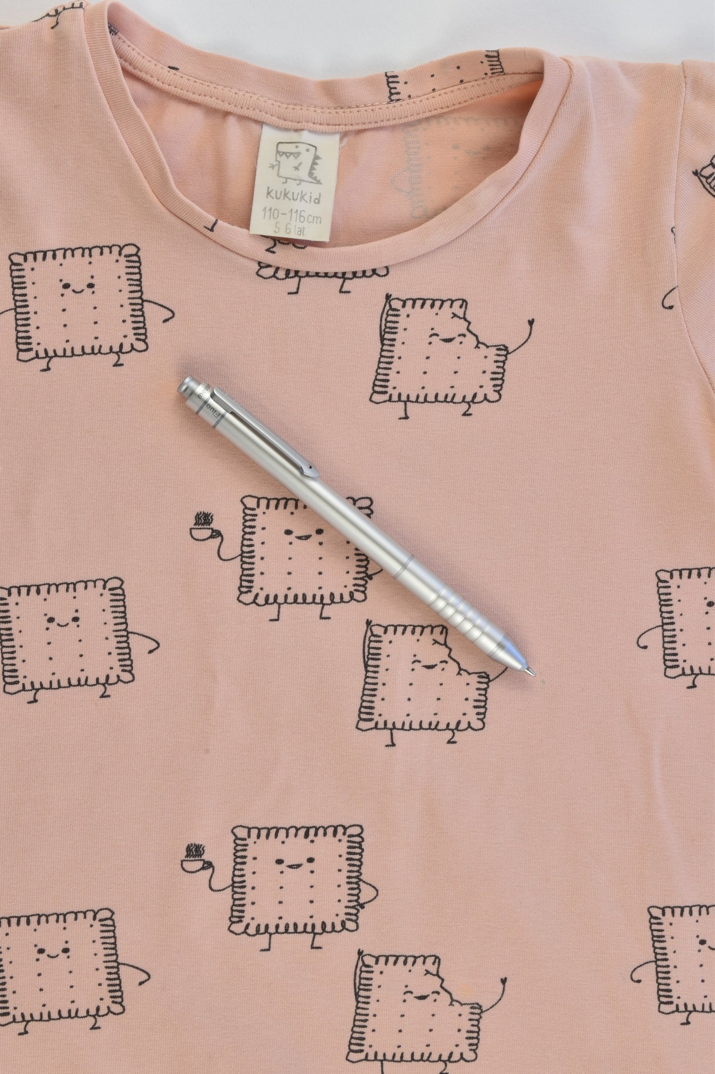 Kukukid Size 5-6 (110-116 cm) T-shirt