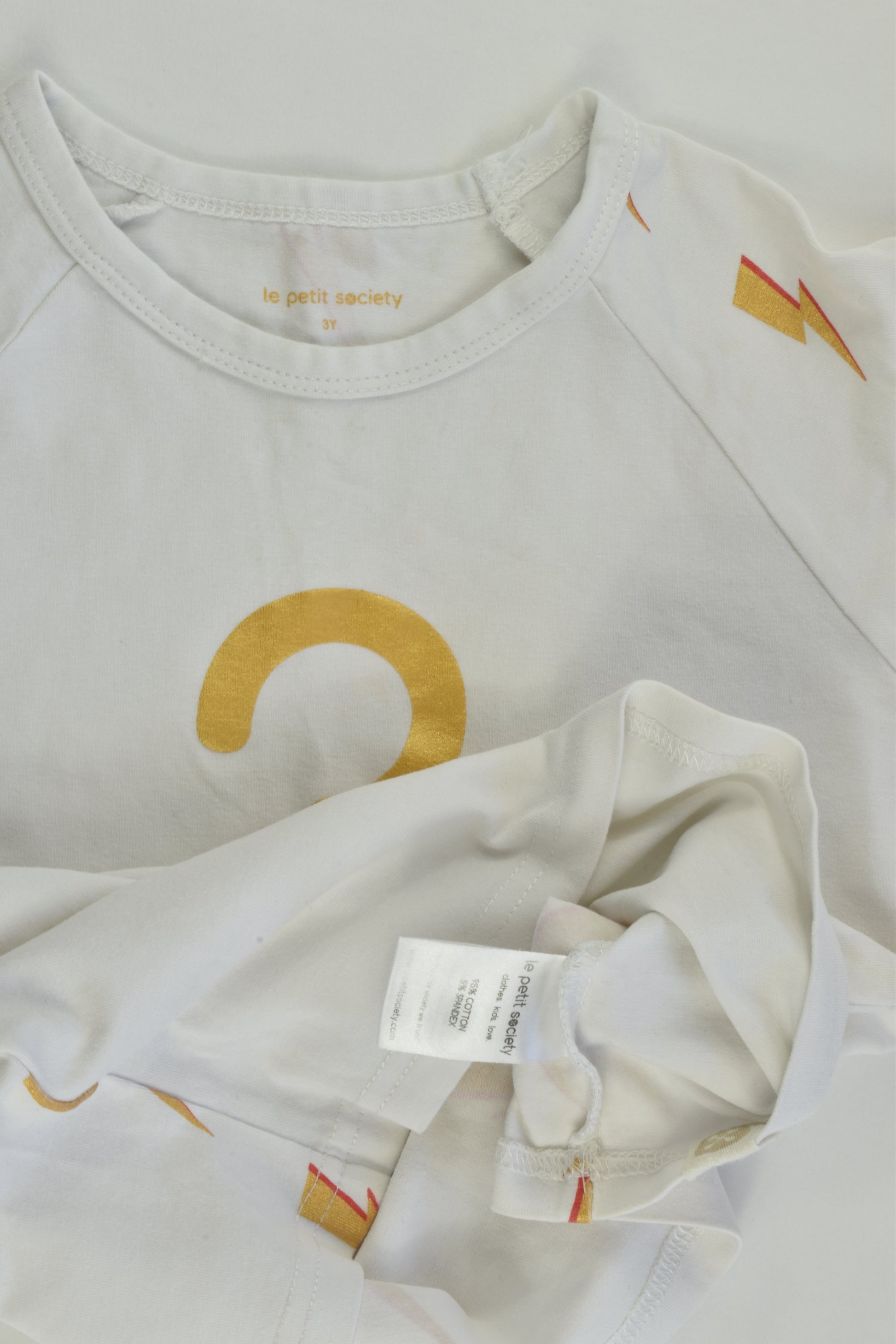 Le Petit Society Size 3 T-shirt