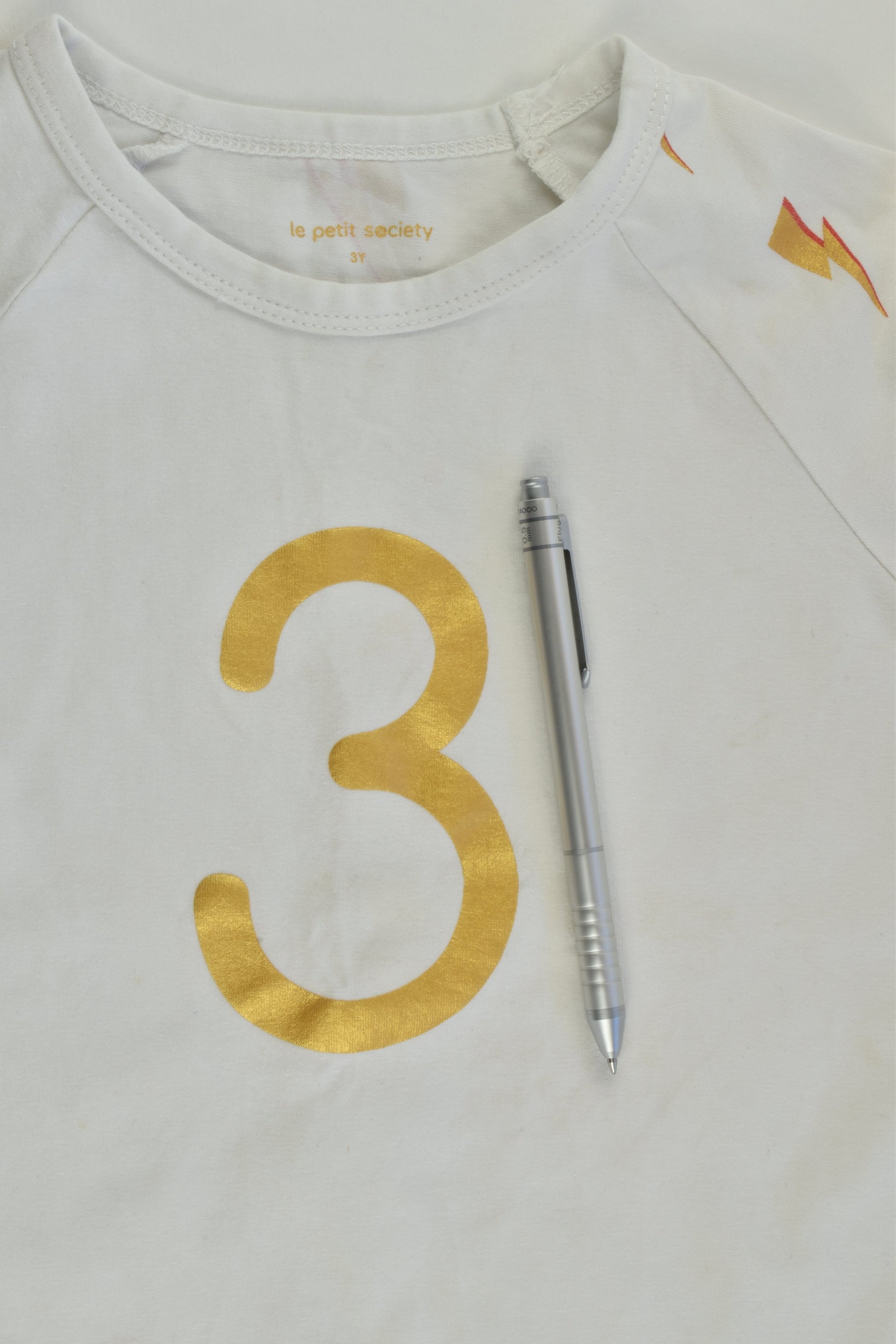Le Petit Society Size 3 T-shirt